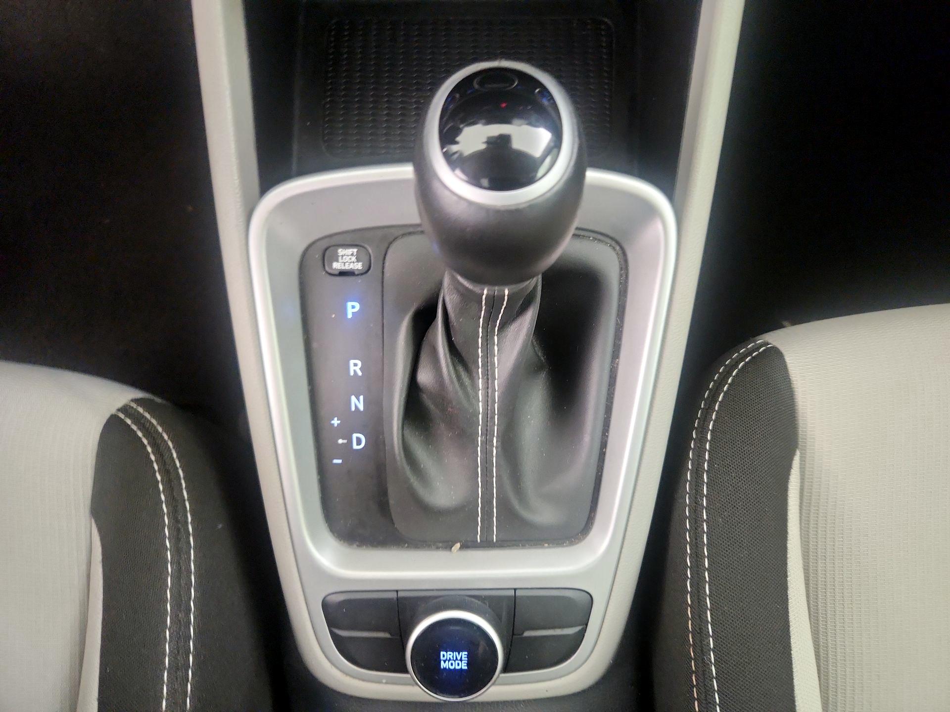 Thumbnail: 2024 Hyundai Venue - 17