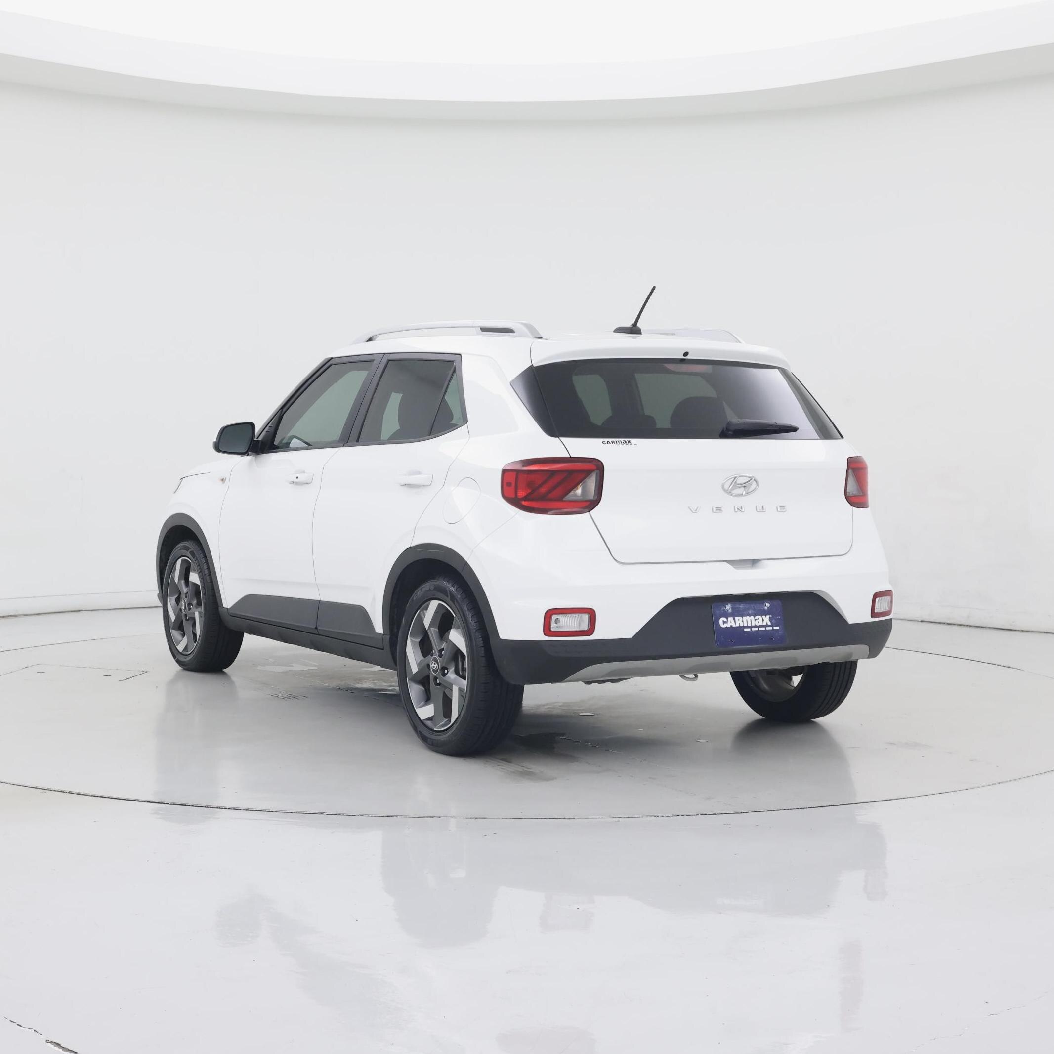 Thumbnail: 2024 Hyundai Venue - 2