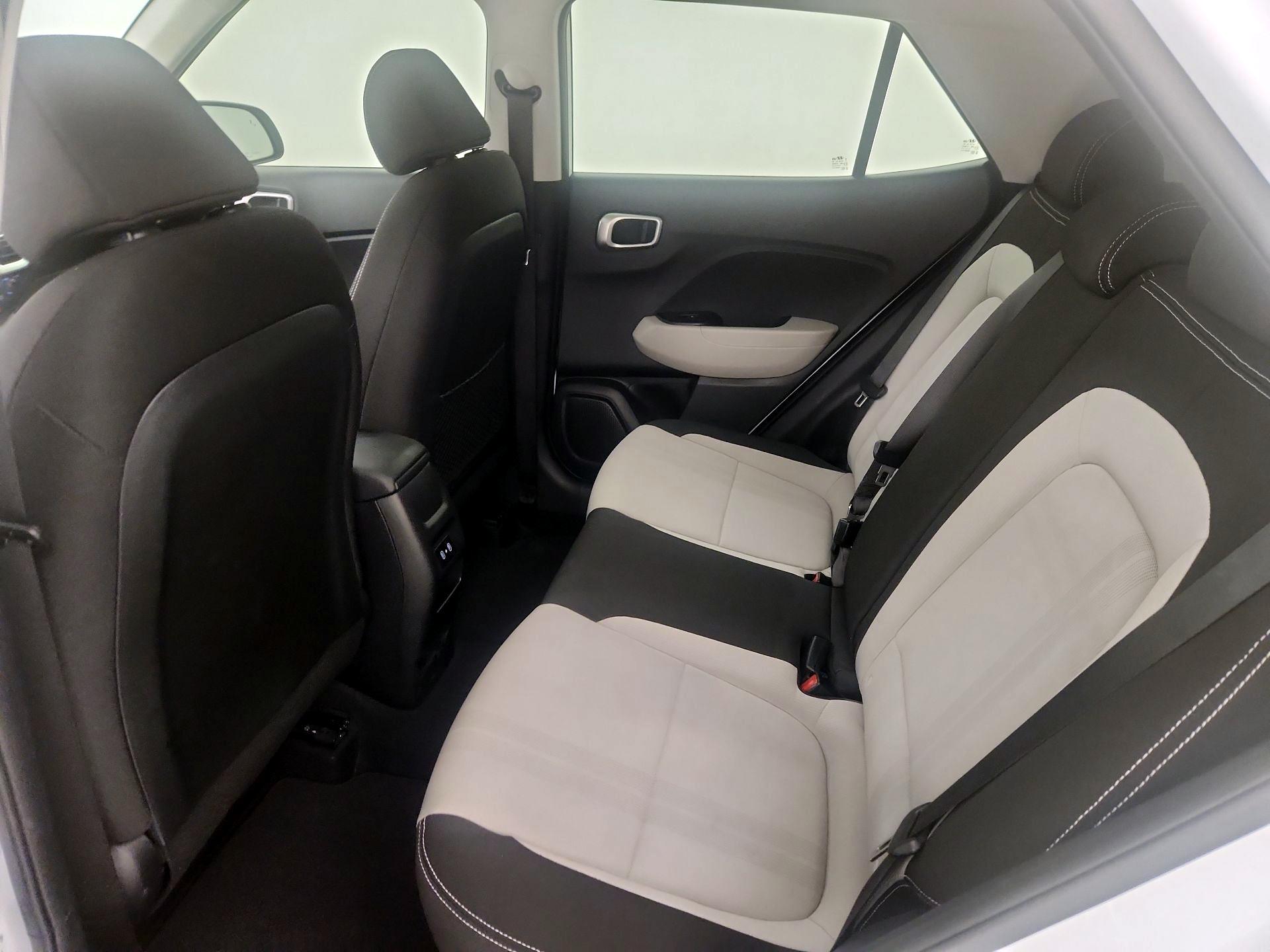 Thumbnail: 2024 Hyundai Venue - 20