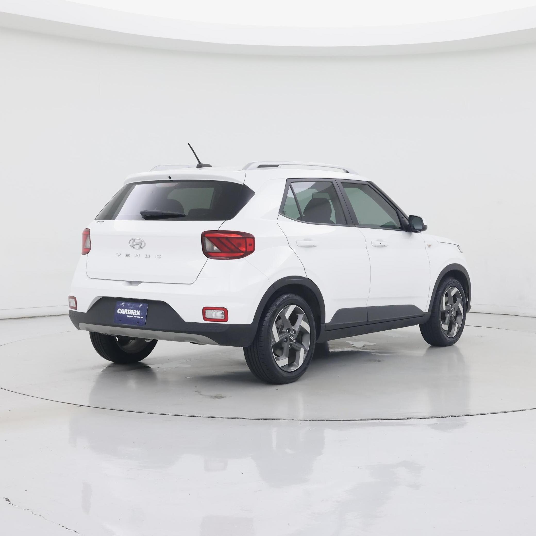 Thumbnail: 2024 Hyundai Venue - 8
