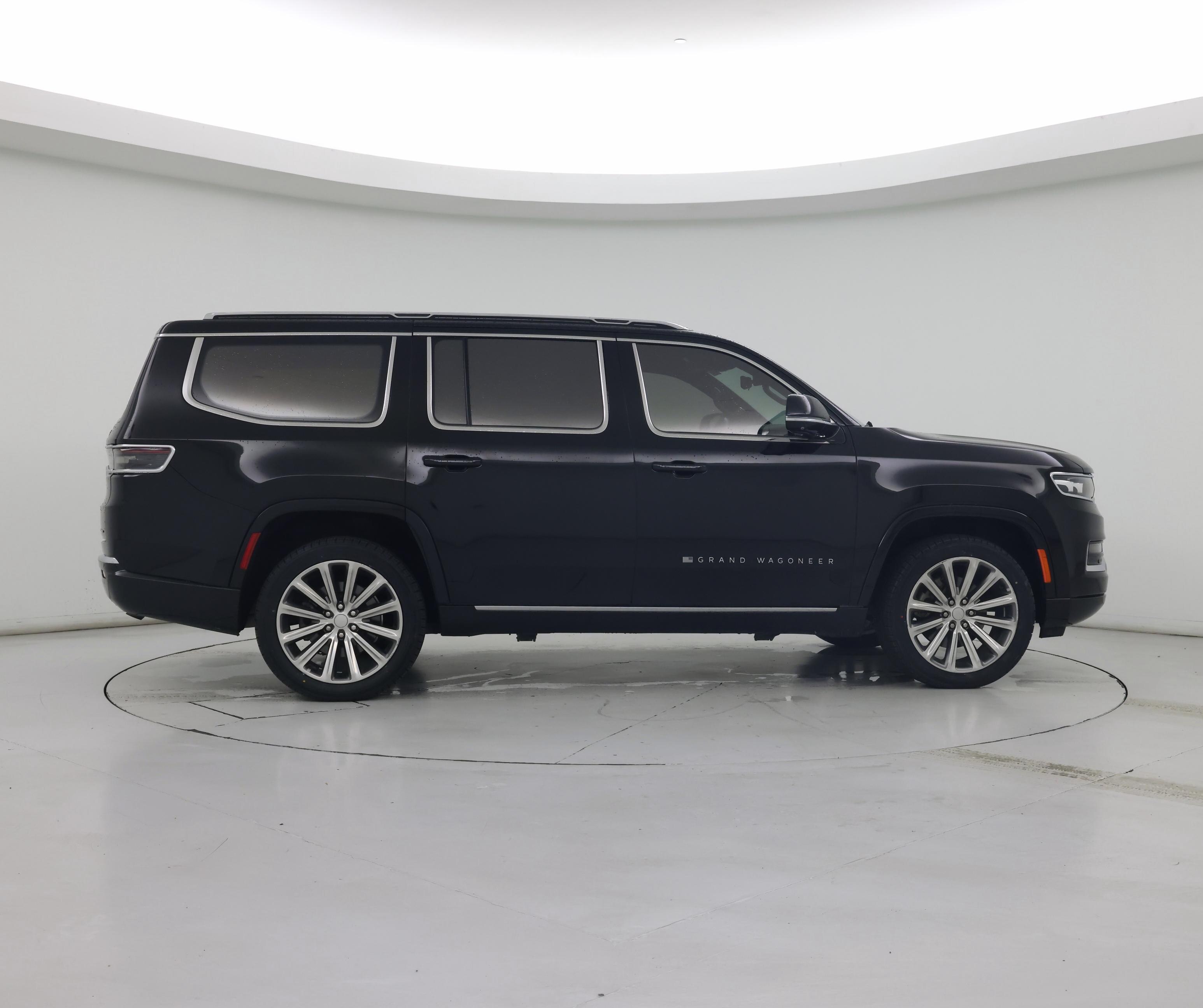 Thumbnail: 2022 Jeep Grand Wagoneer - 7