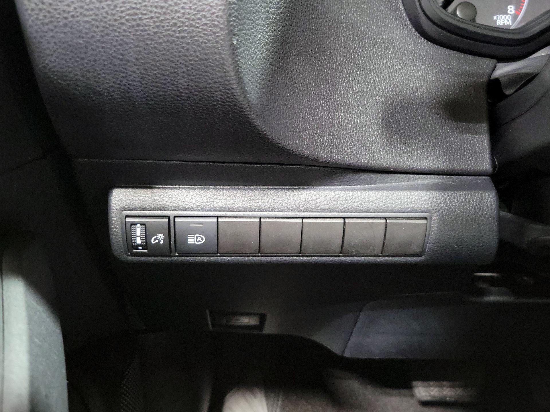 Thumbnail: 2024 Toyota Corolla - 13