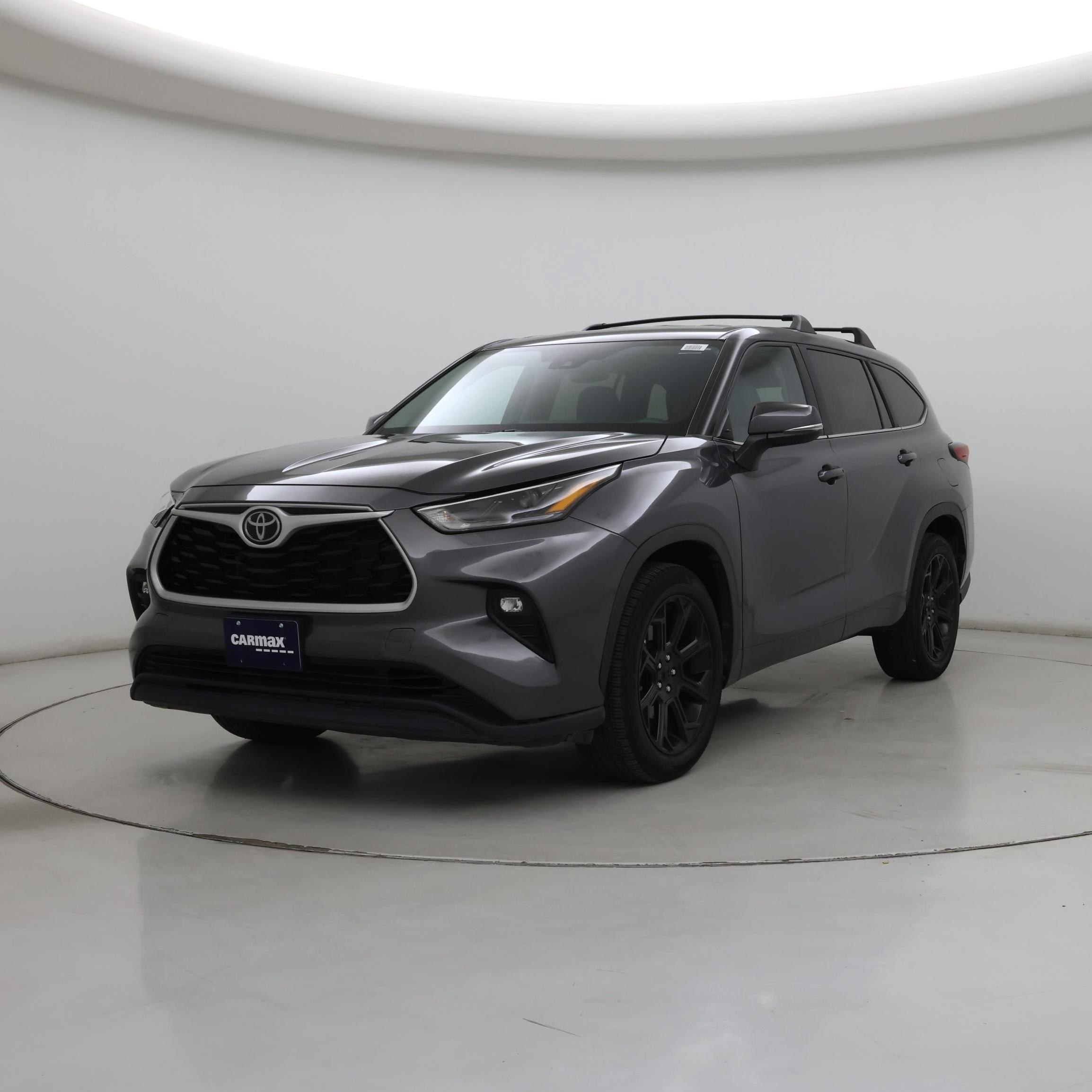 Thumbnail: 2023 Toyota Highlander - 4
