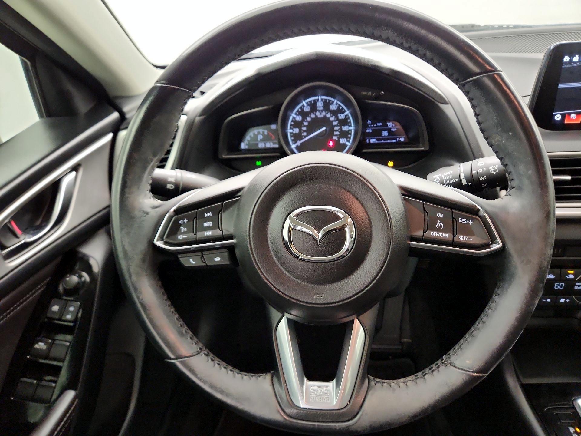 Thumbnail: 2018 Mazda Mazda3 - 10