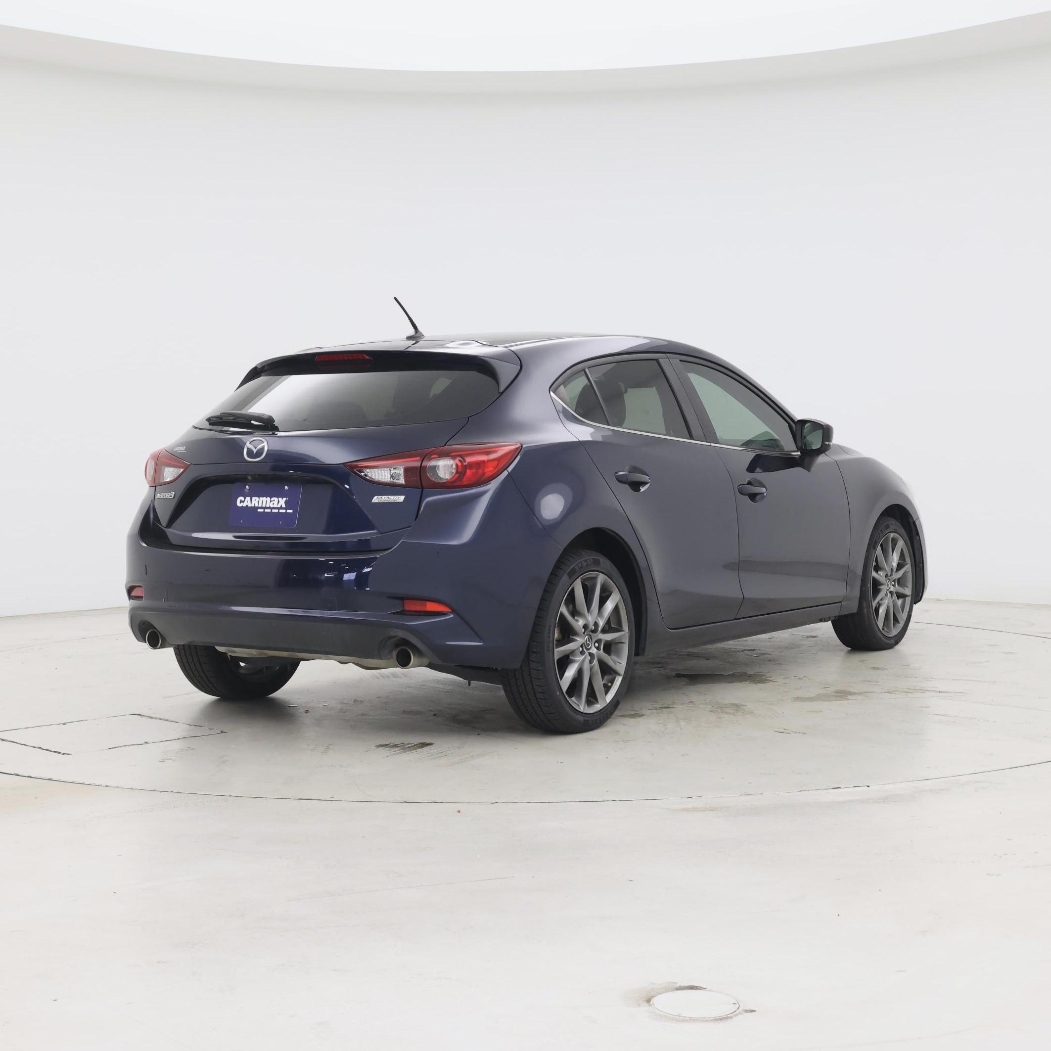 Thumbnail: 2018 Mazda Mazda3 - 8