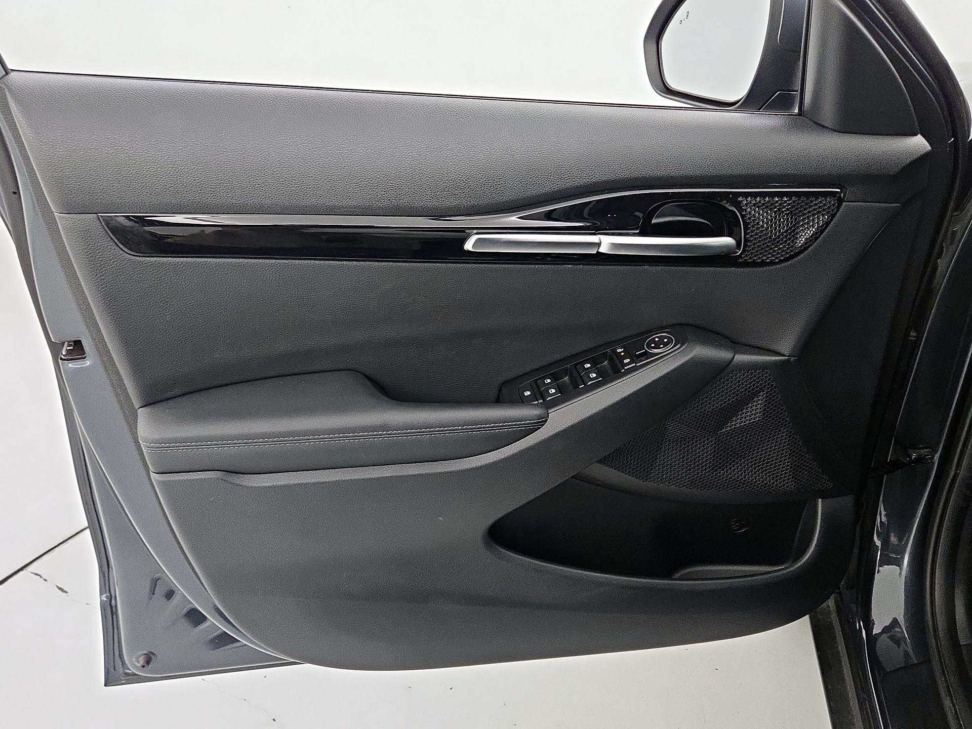 Thumbnail: 2025 Kia Seltos - 12