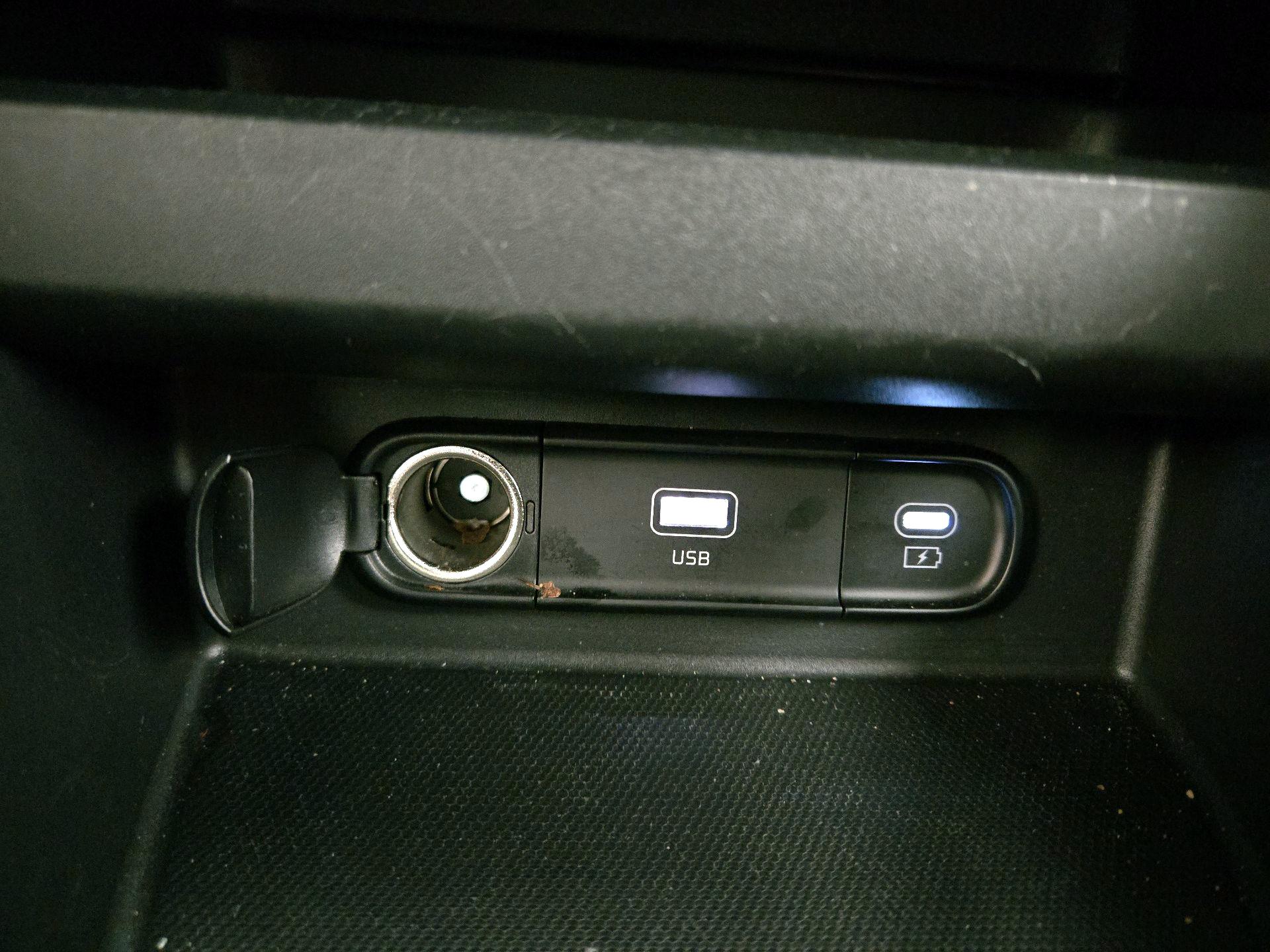 Thumbnail: 2025 Kia Seltos - 19