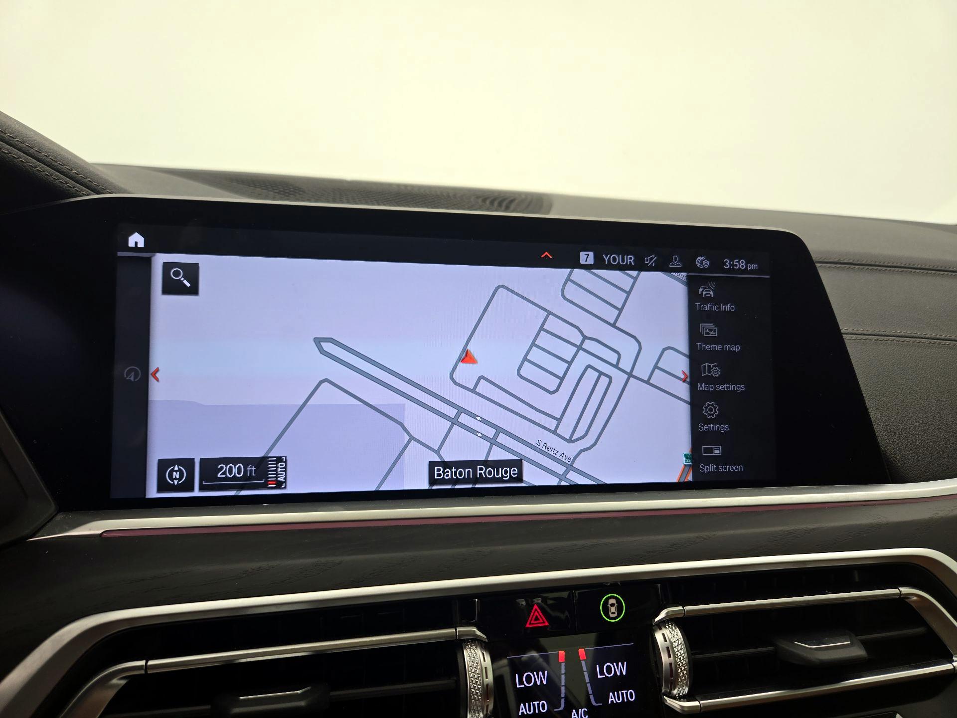 Thumbnail: 2022 BMW X7 - 14