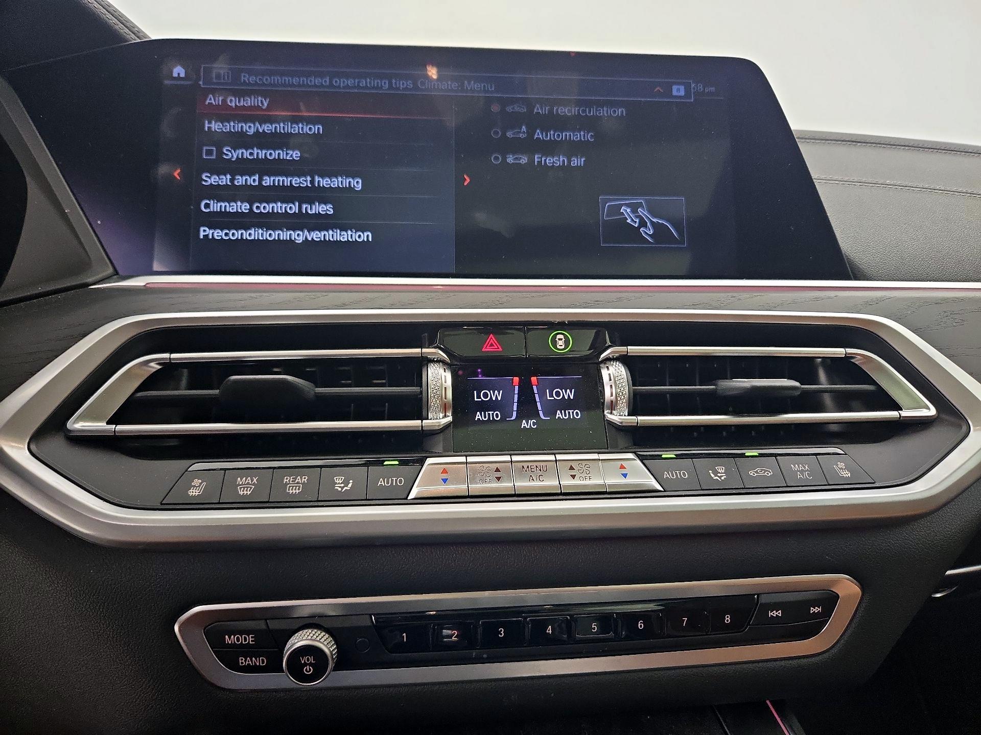 Thumbnail: 2022 BMW X7 - 17