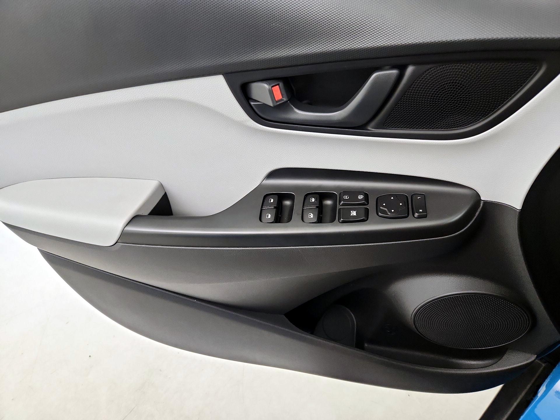 Thumbnail: 2023 Hyundai Kona - 12