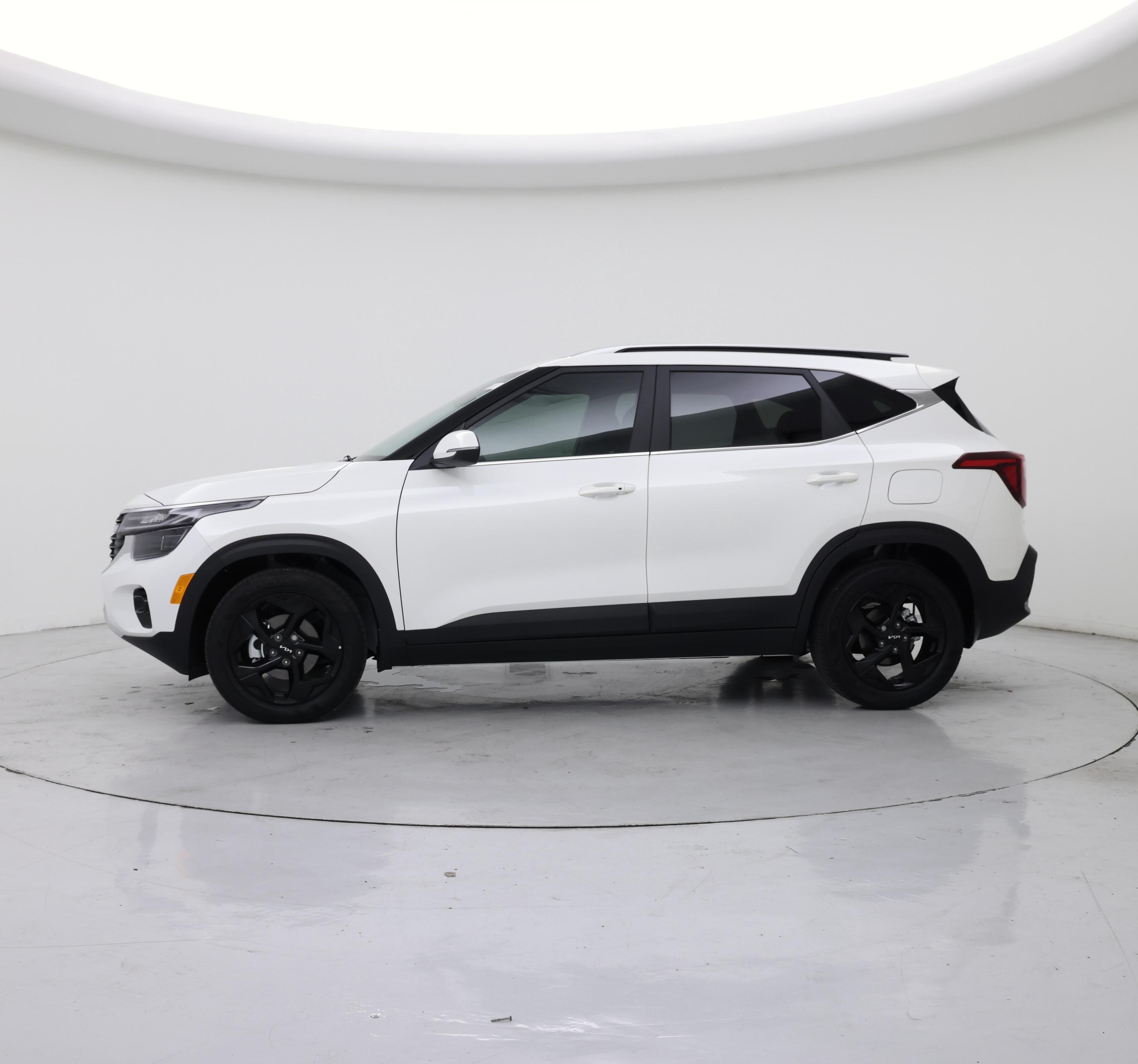 Thumbnail: 2026 Kia Seltos - 3