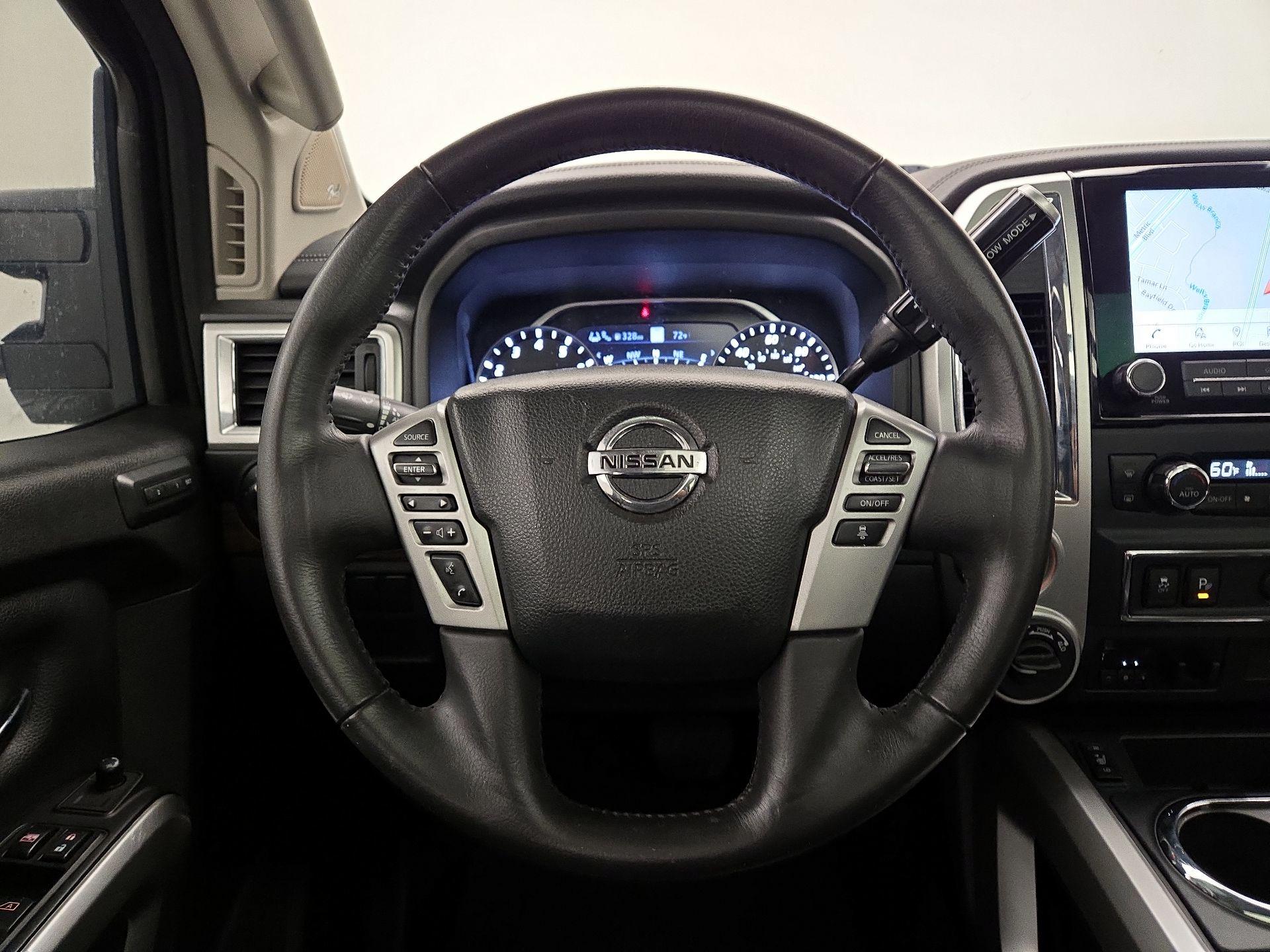 Thumbnail: 2020 Nissan Titan - 10