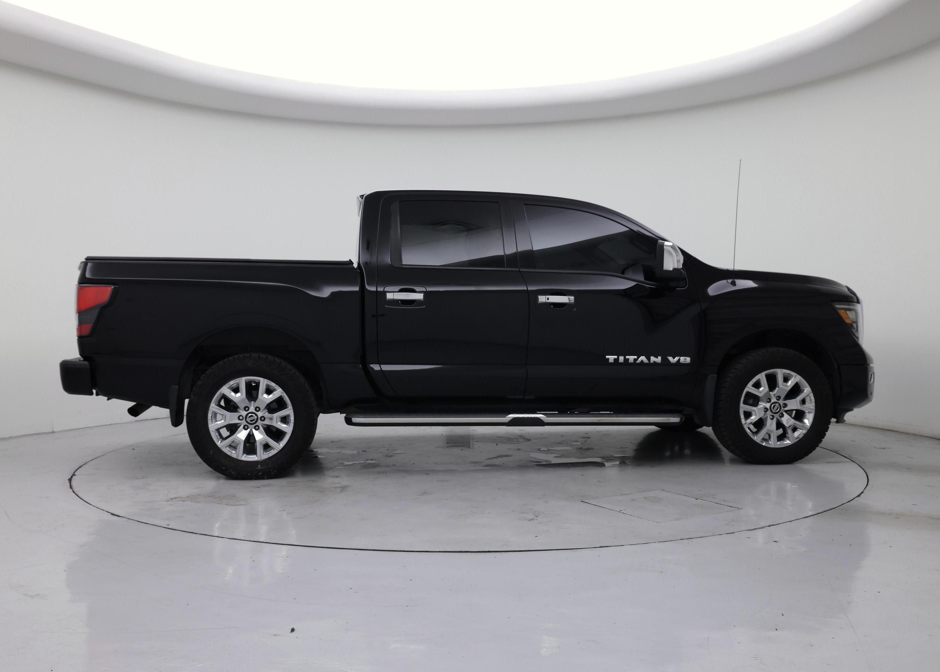 Thumbnail: 2020 Nissan Titan - 7