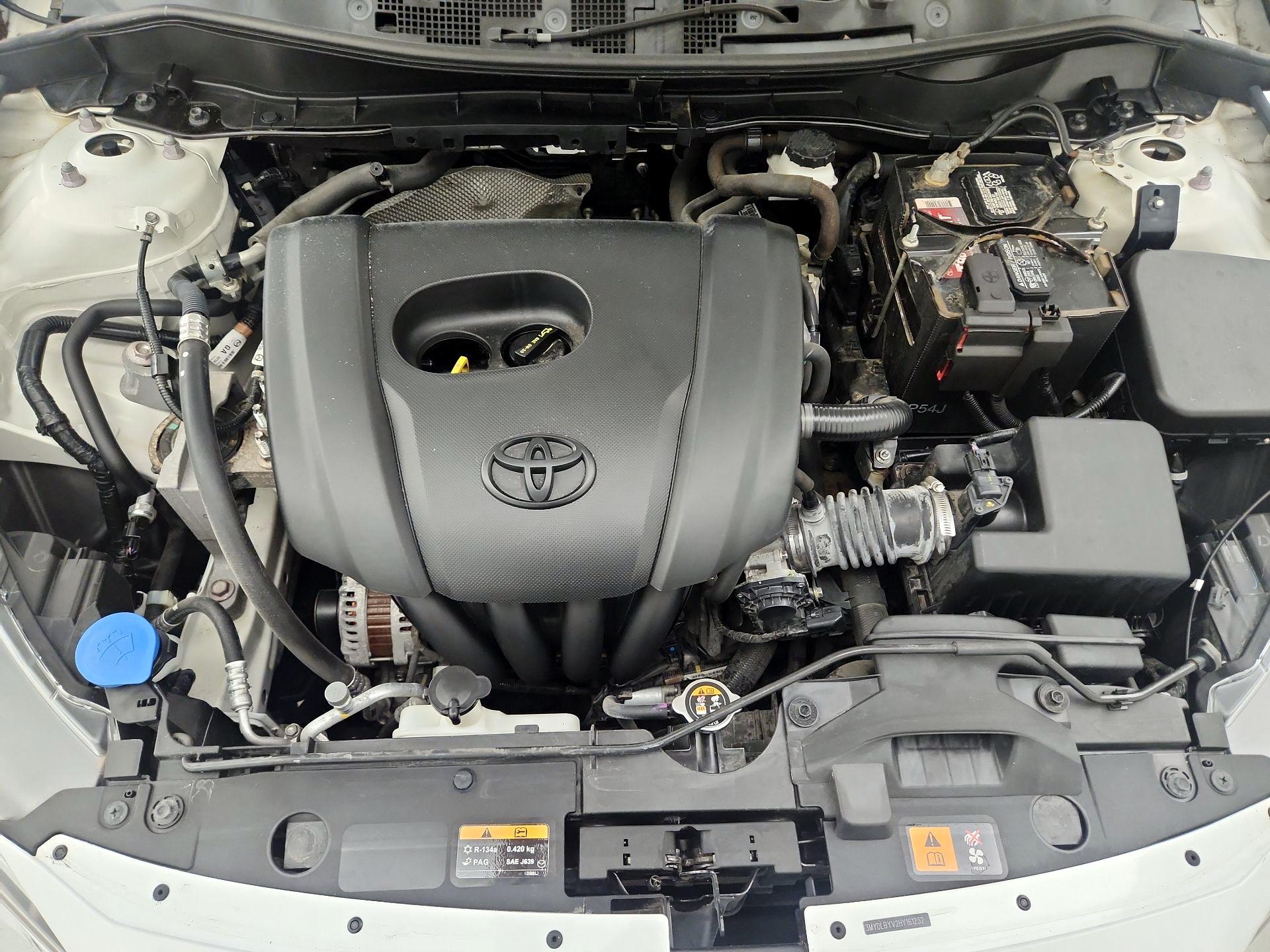 Thumbnail: 2017 Toyota Yaris iA - 17