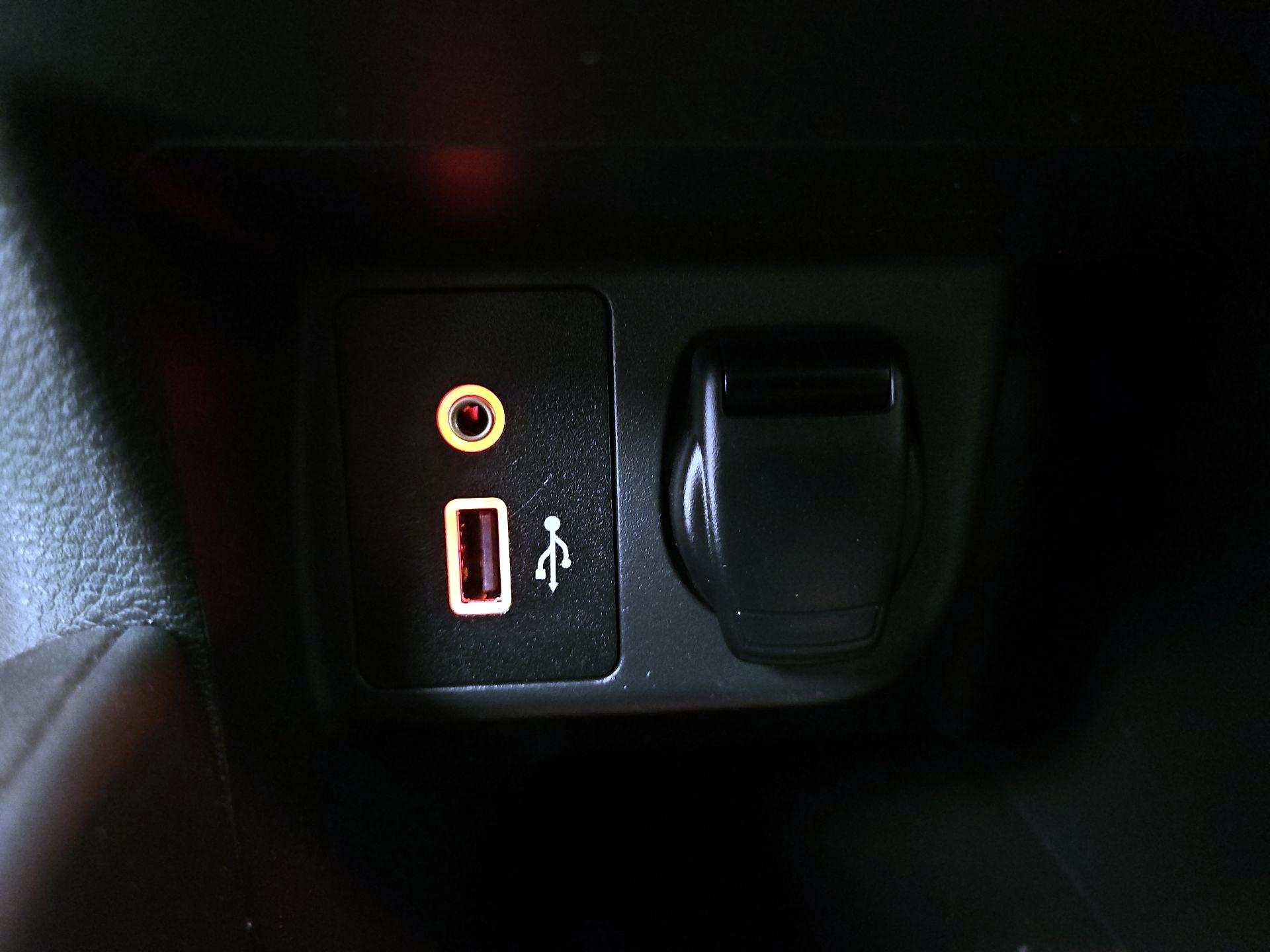 Thumbnail: 2020 Nissan Versa - 17