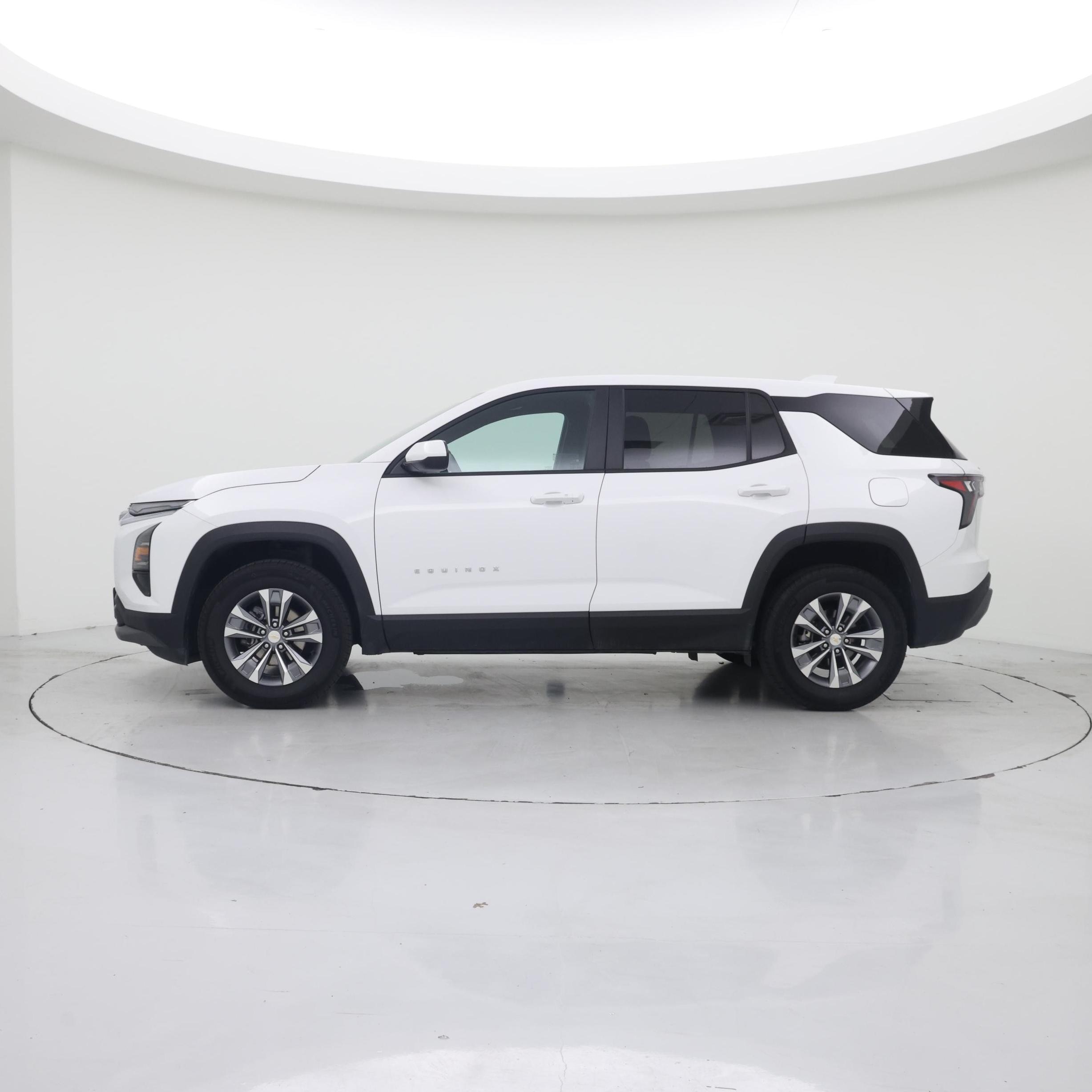 Thumbnail: 2025 Chevrolet Equinox - 3