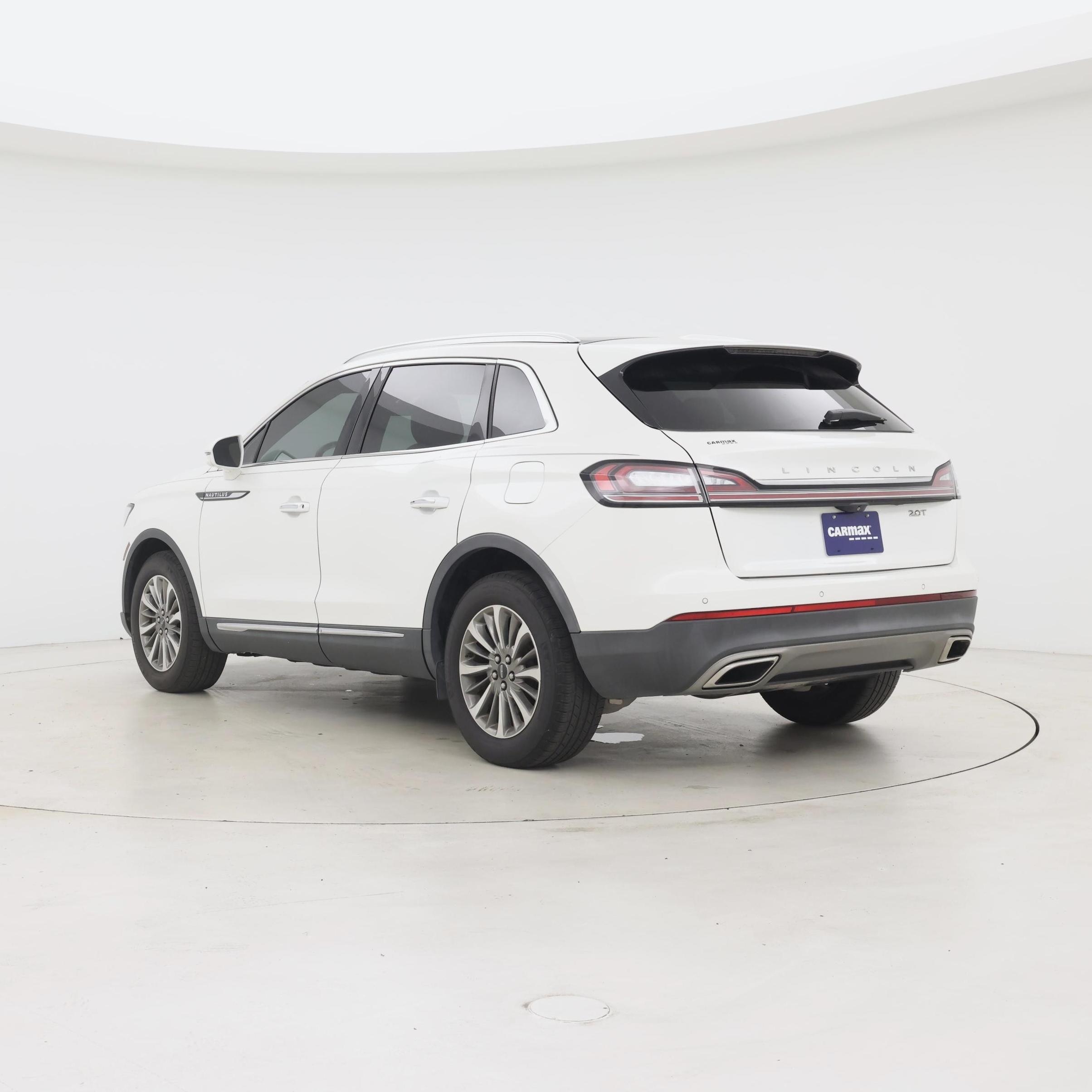 Thumbnail: 2020 Lincoln Nautilus - 2