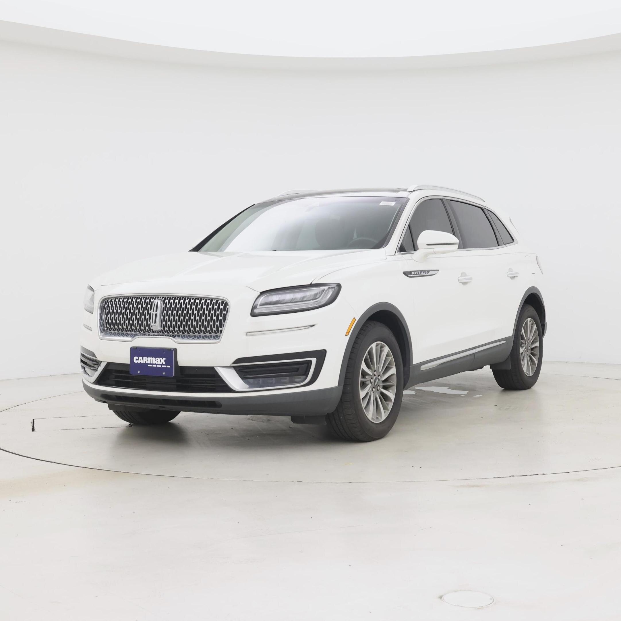 Thumbnail: 2020 Lincoln Nautilus - 4