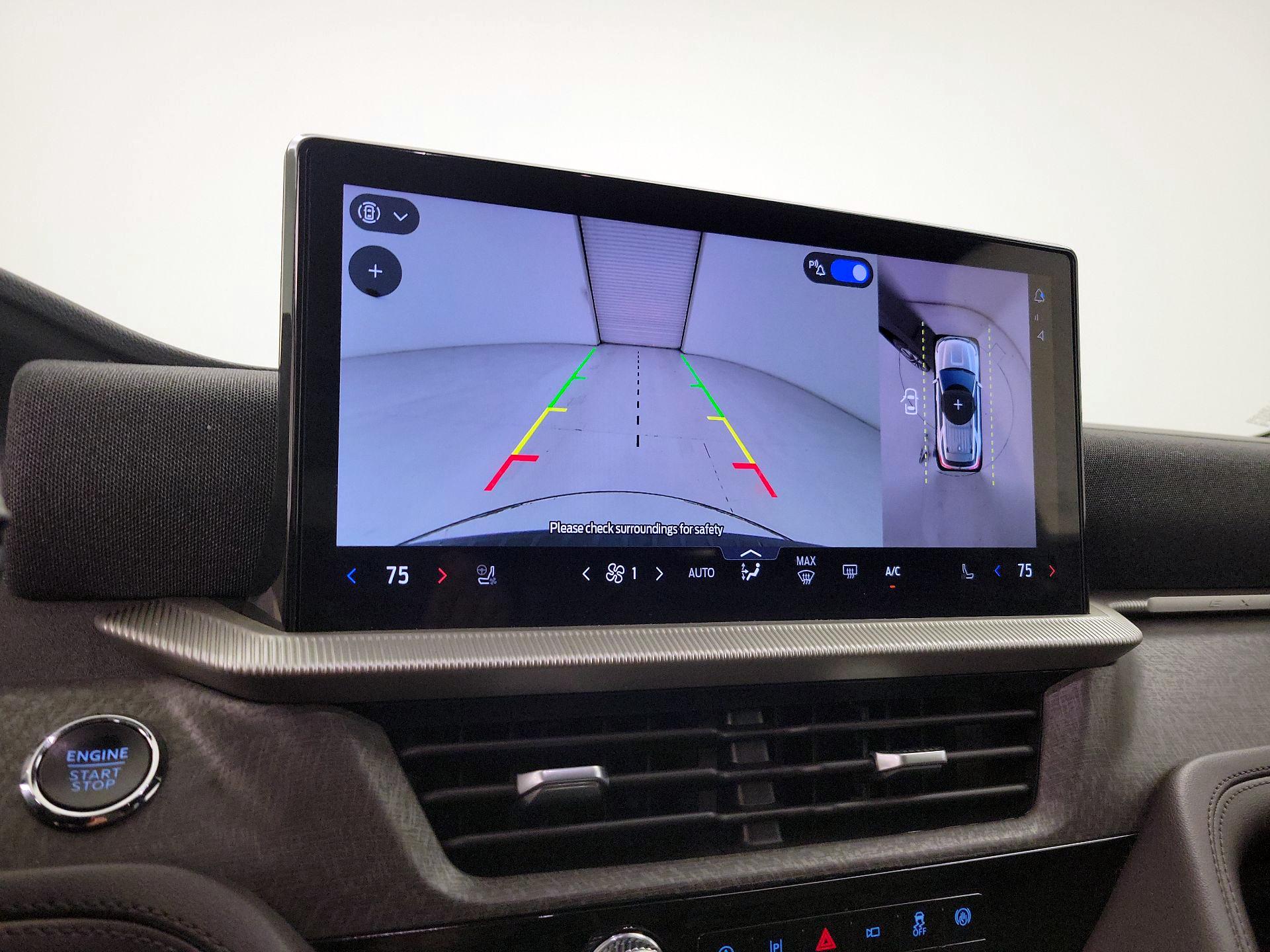 Thumbnail: 2025 Ford Explorer - 15