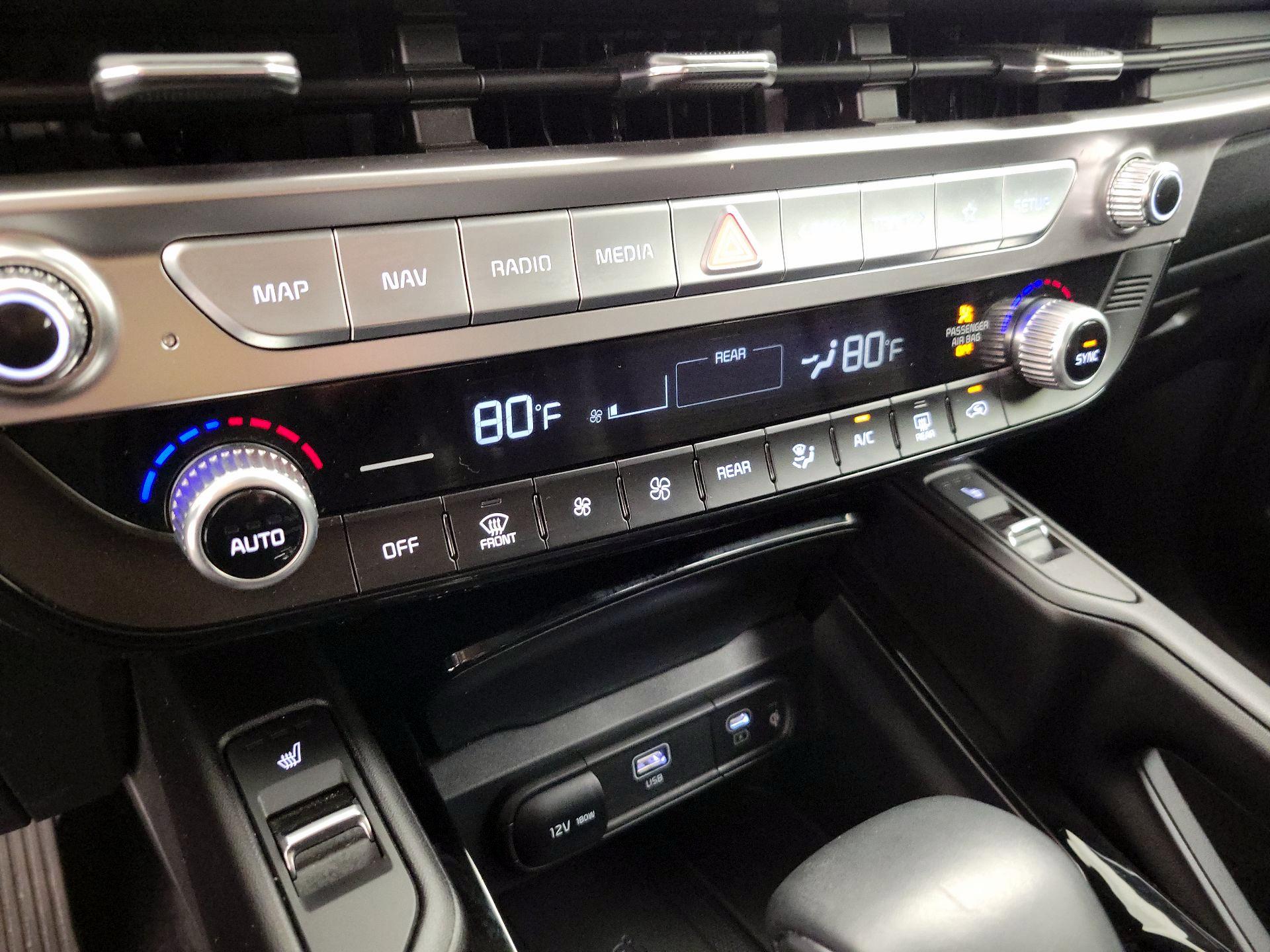 Thumbnail: 2025 Kia Telluride - 17