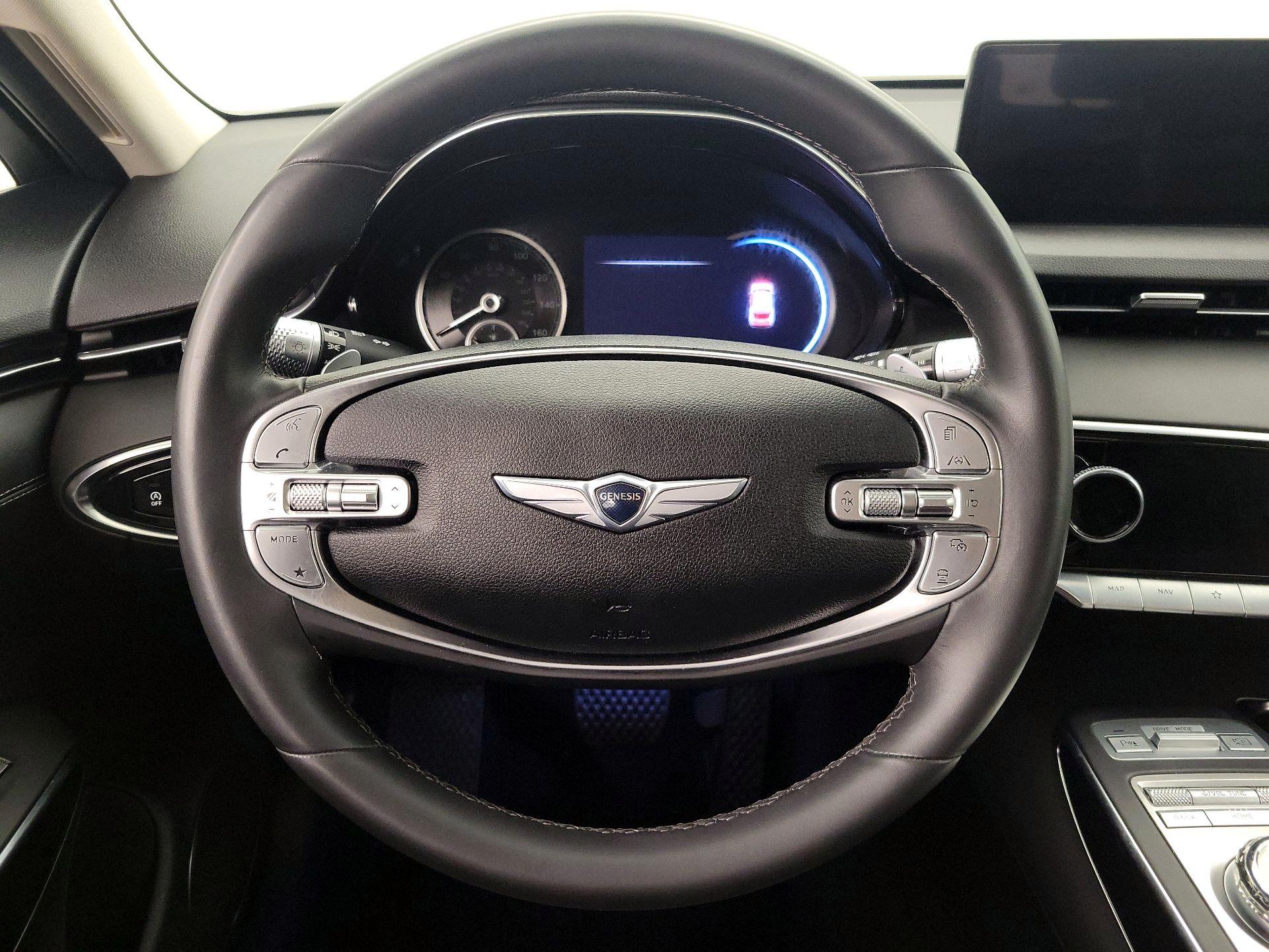 Thumbnail: 2025 Genesis GV70 - 10