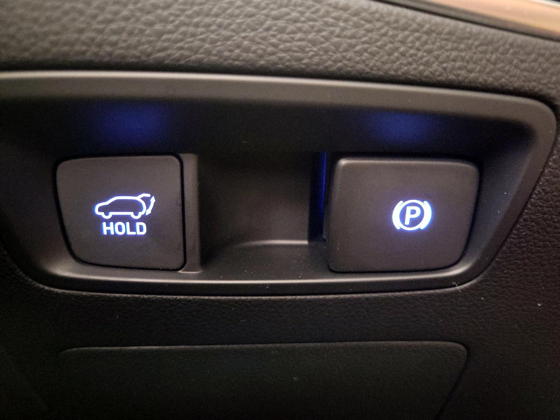 Thumbnail: 2025 Genesis GV70 - 13