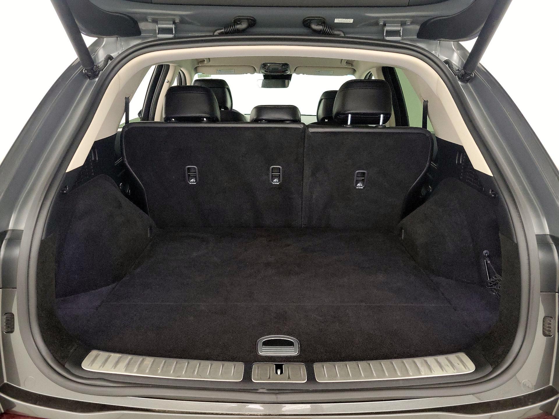 Thumbnail: 2025 Genesis GV70 - 20