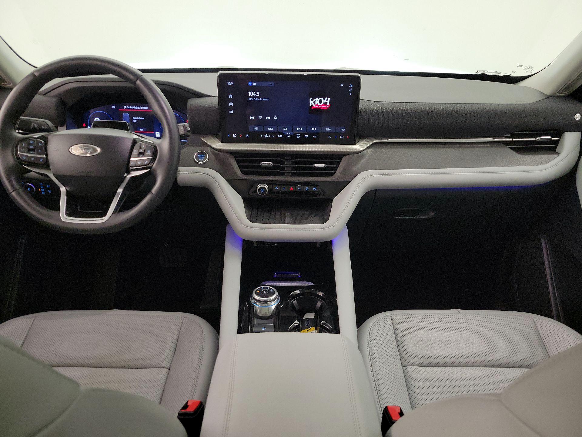 Thumbnail: 2025 Ford Explorer - 9