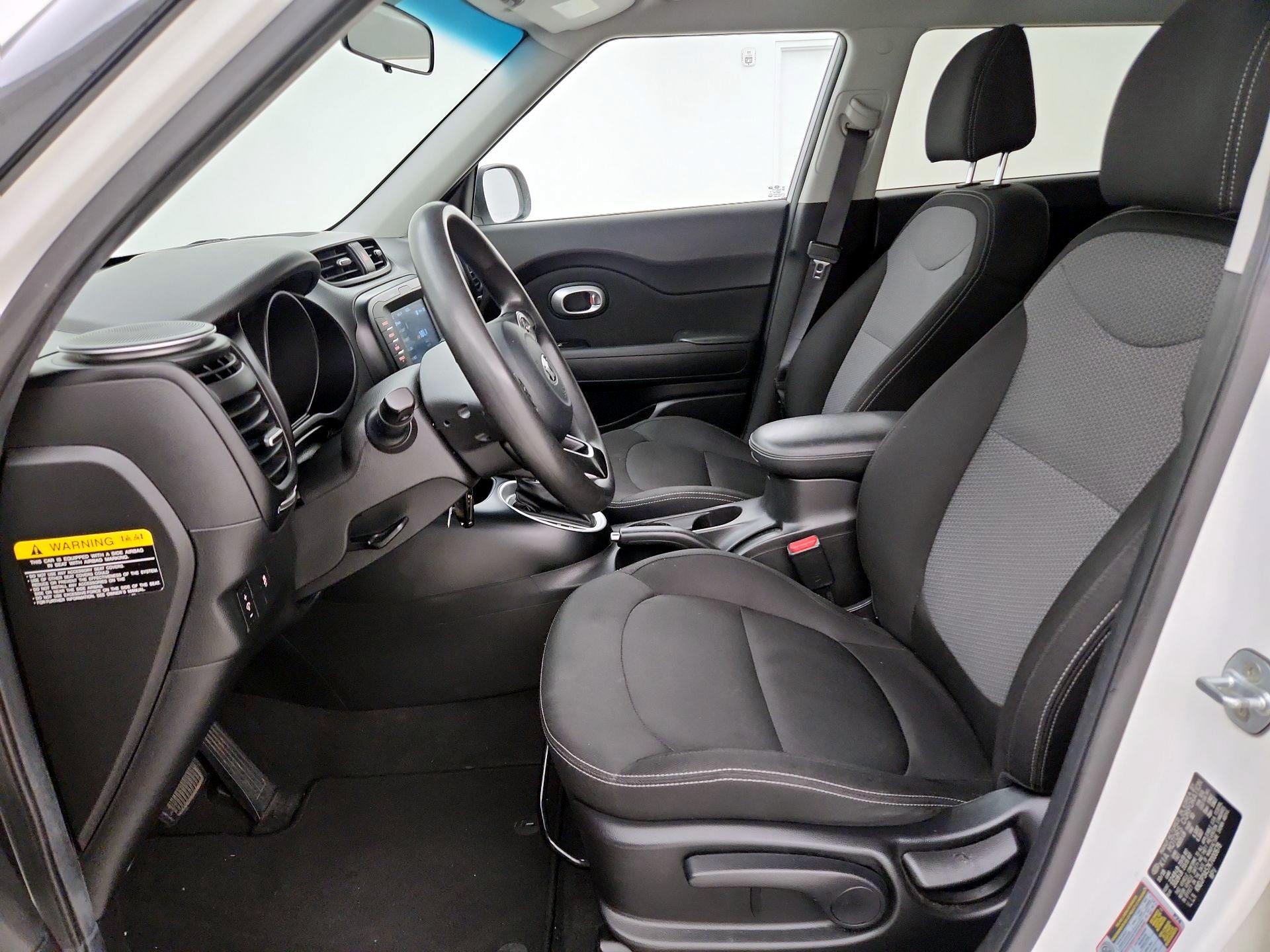 Thumbnail: 2019 Kia Soul - 11