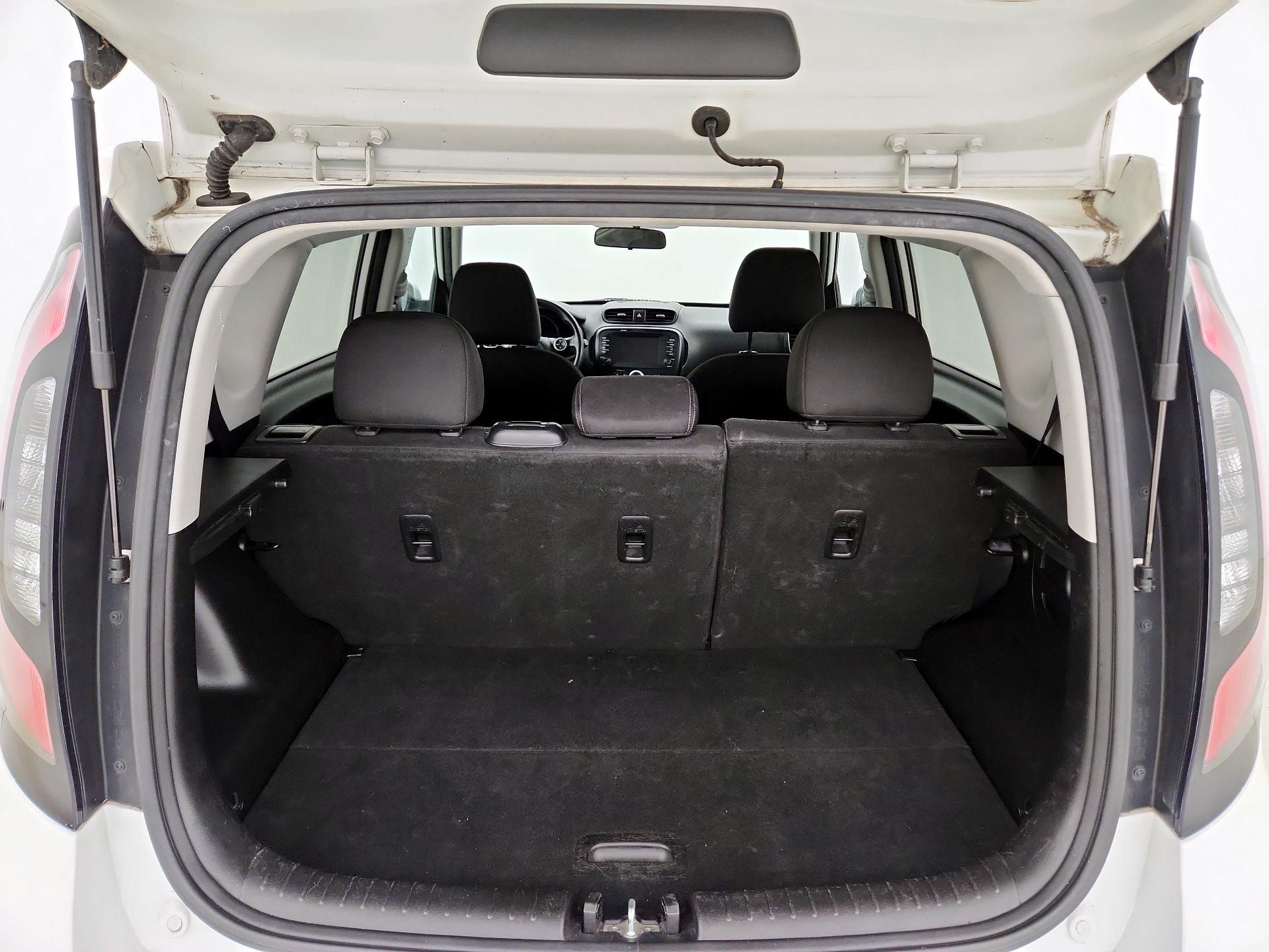 Thumbnail: 2019 Kia Soul - 20