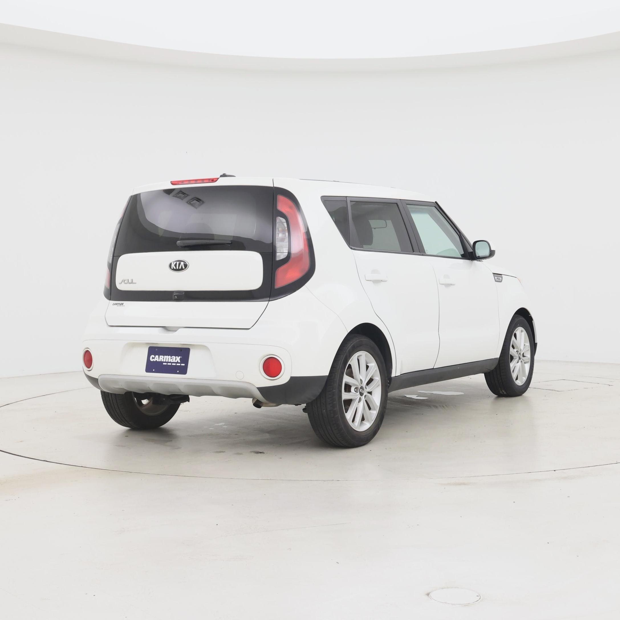 Thumbnail: 2019 Kia Soul - 8