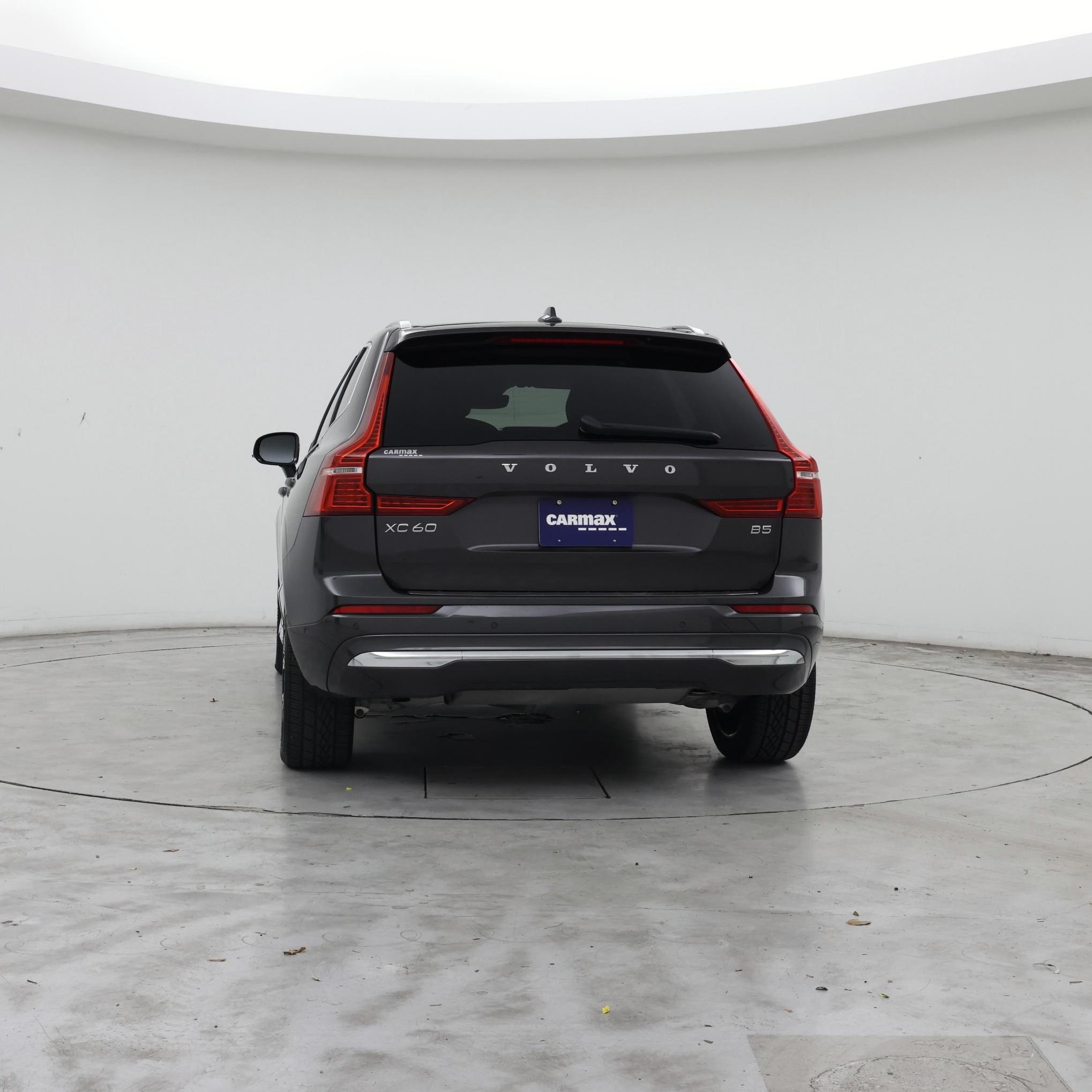 Thumbnail: 2022 Volvo XC60 - 6