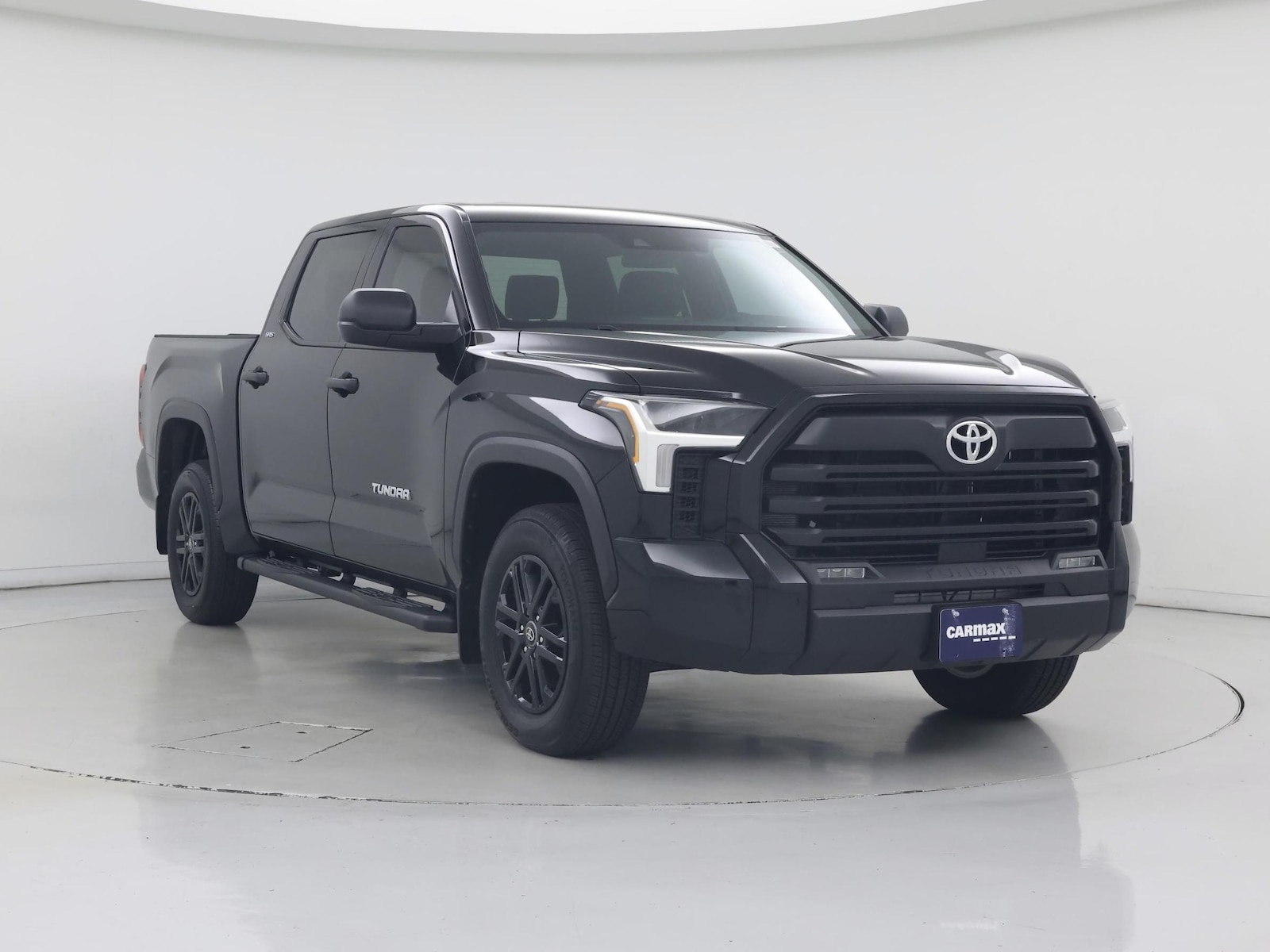 2026 Toyota Tundra SR5 - Photo 2