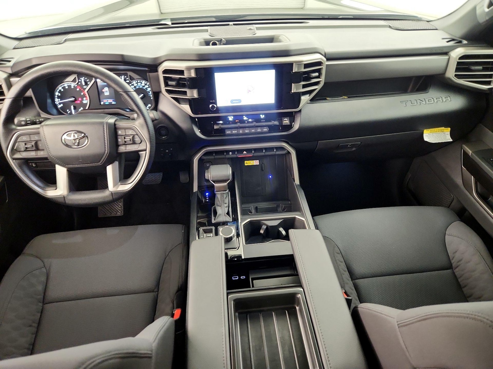 2026 Toyota Tundra SR5 - Photo 10