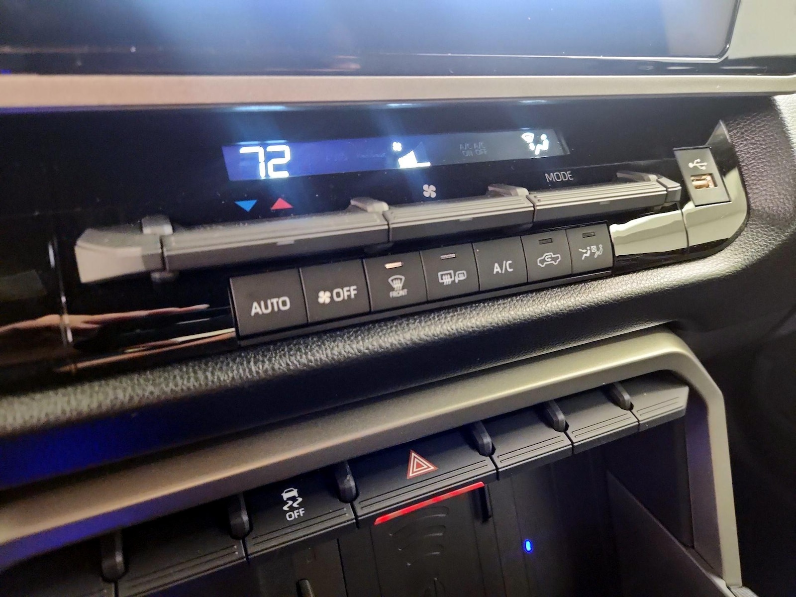 2026 Toyota Tundra SR5 - Photo 17
