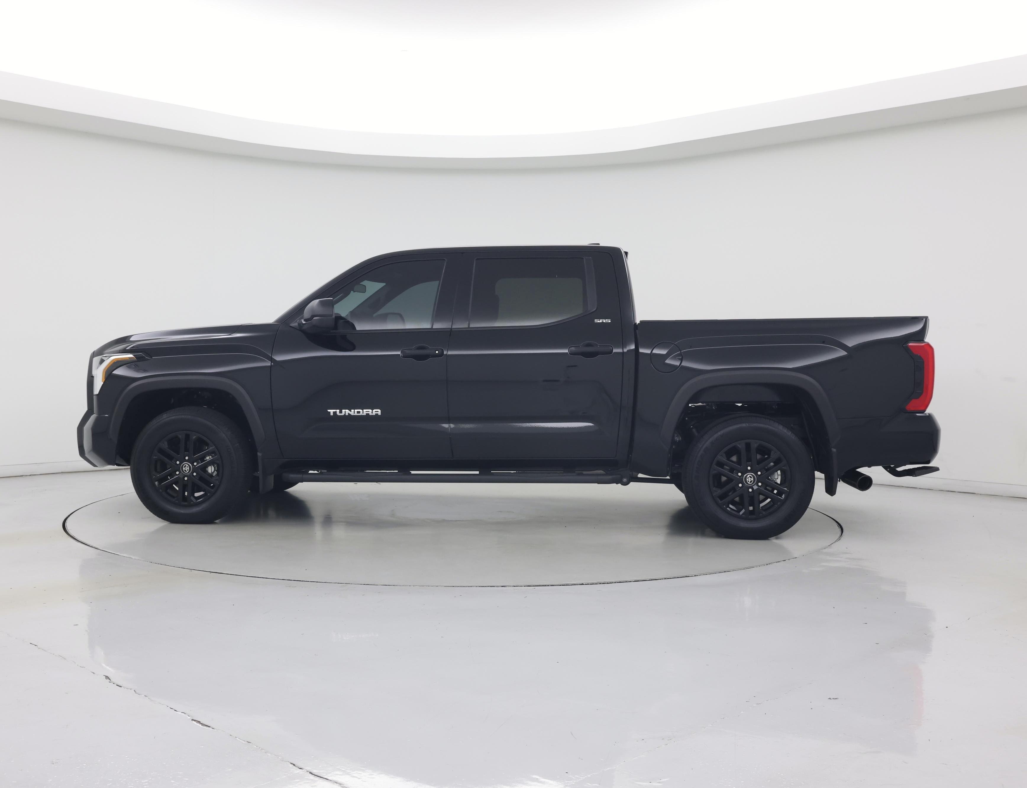 Thumbnail: 2026 Toyota Tundra - 3