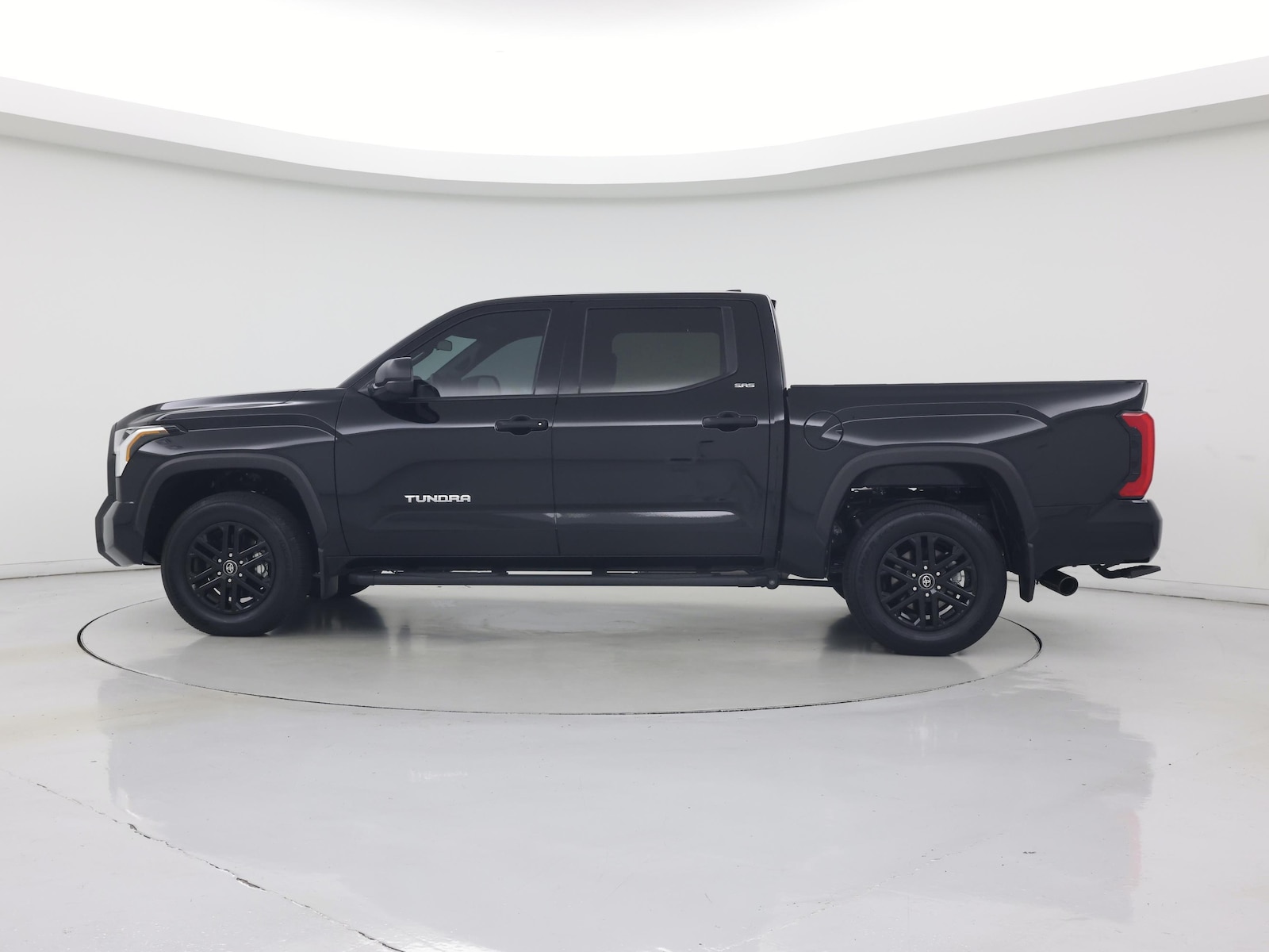 2026 Toyota Tundra SR5 - Photo 4
