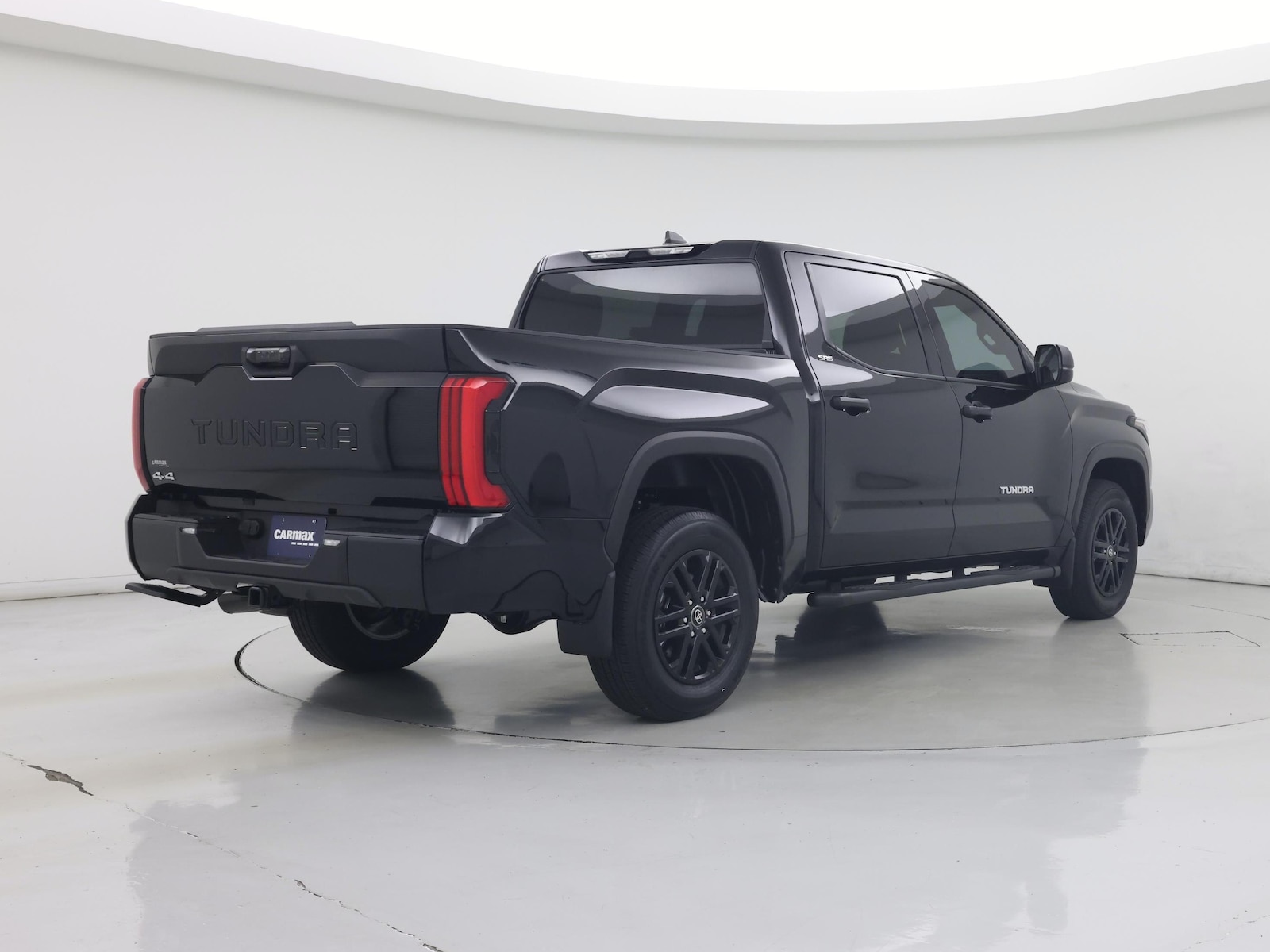 2026 Toyota Tundra SR5 - Photo 9