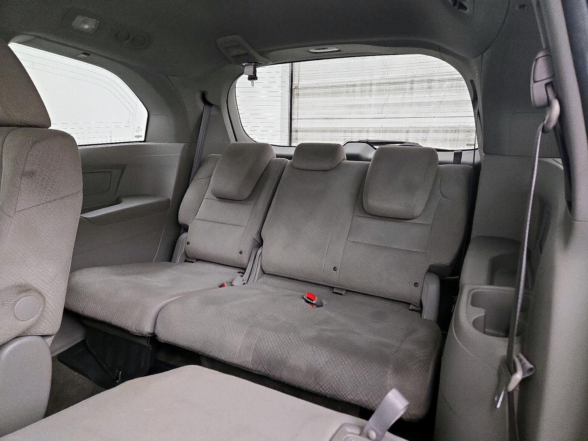 Thumbnail: 2017 Honda Odyssey - 20