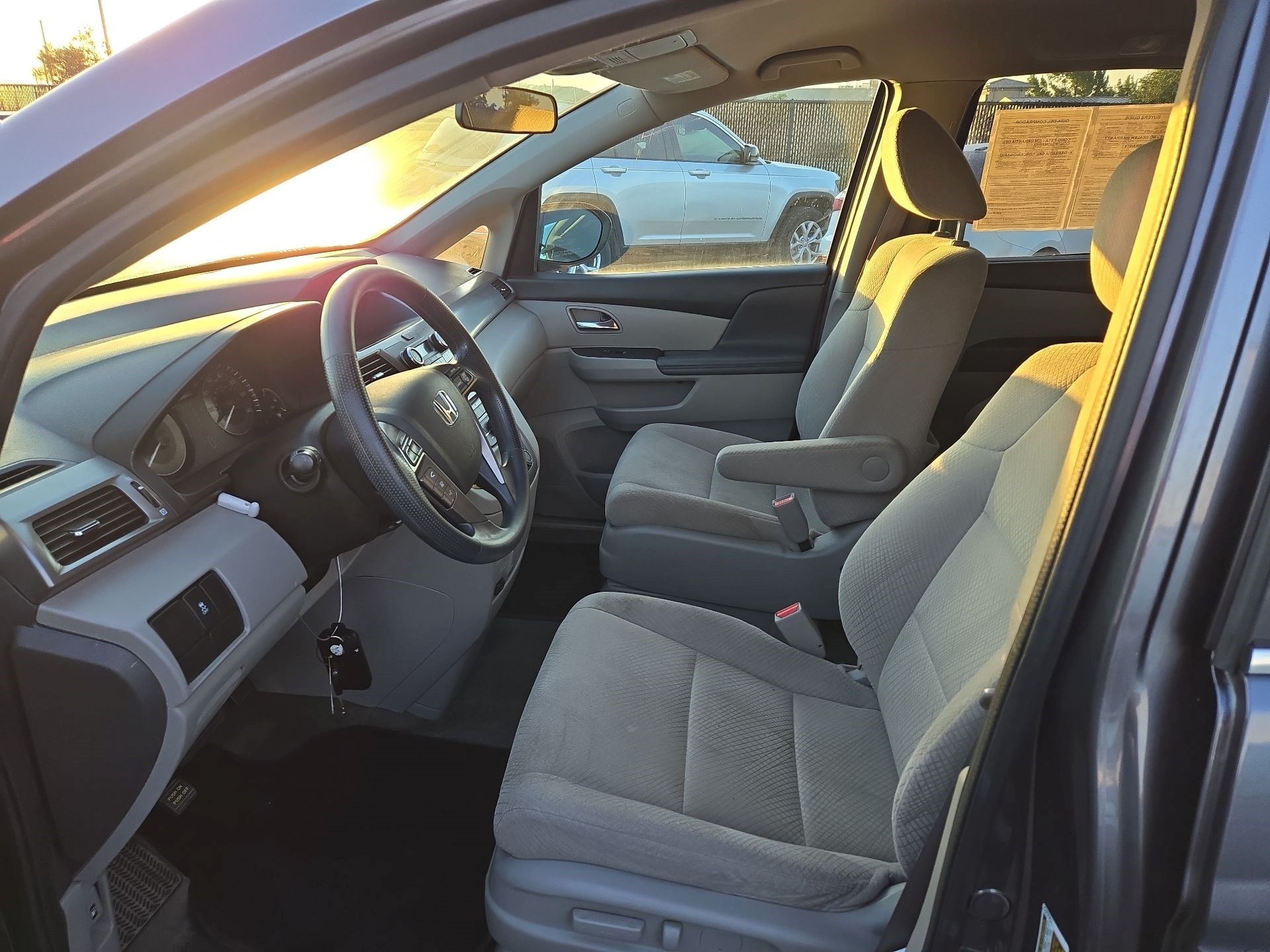 Thumbnail: 2017 Honda Odyssey - 7