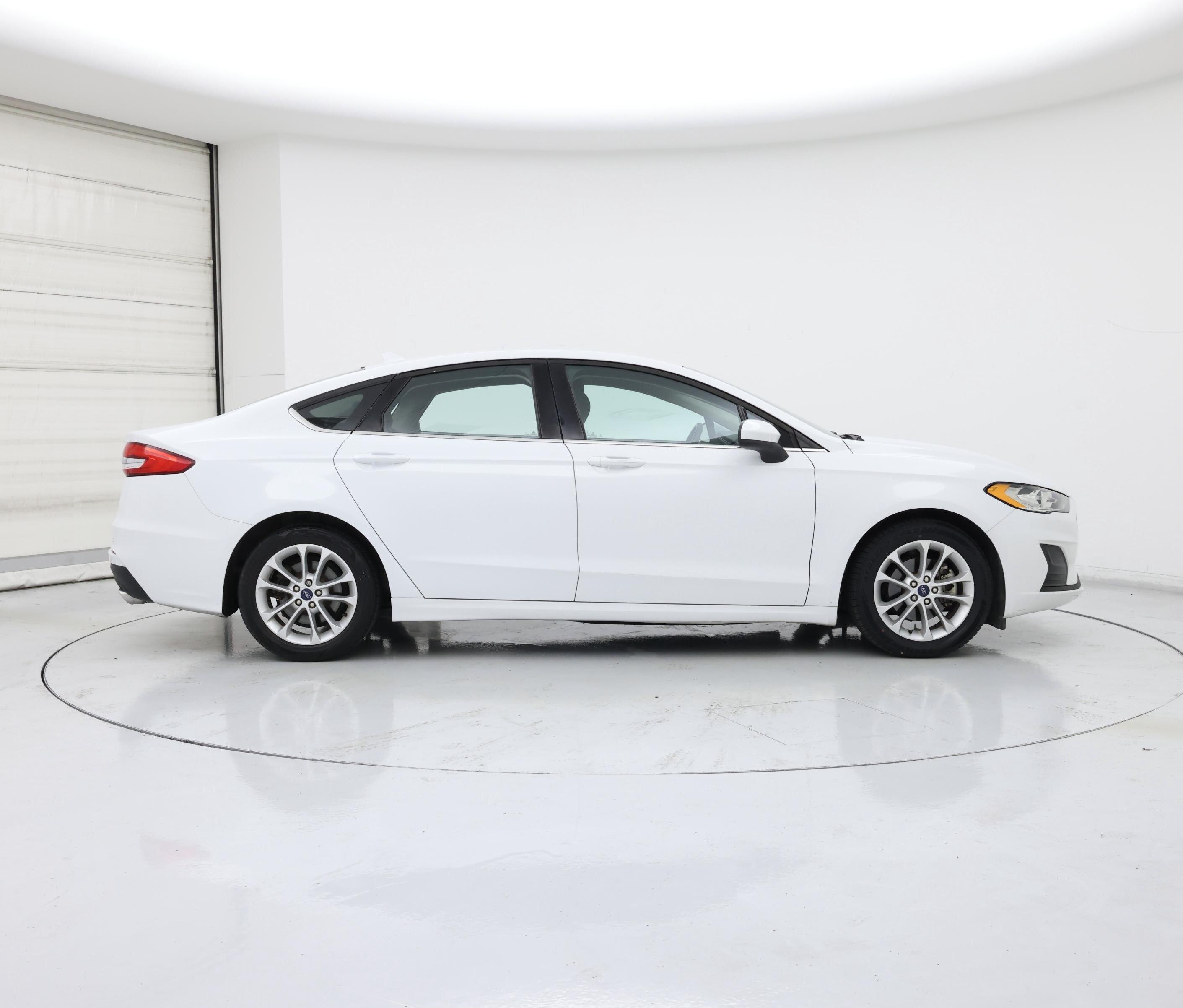 Thumbnail: 2019 Ford Fusion - 7