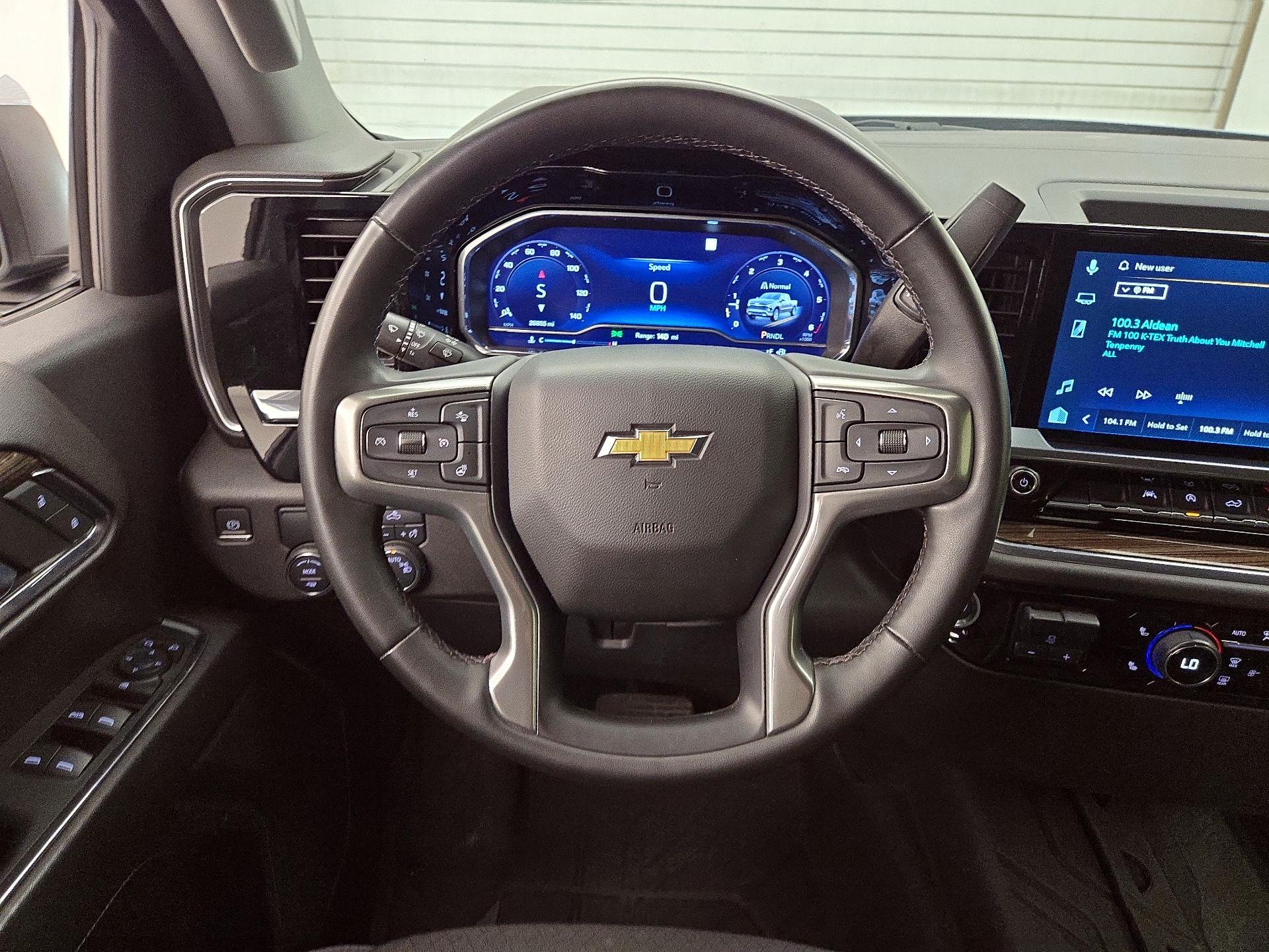 Thumbnail: 2023 Chevrolet Silverado 1500 - 10