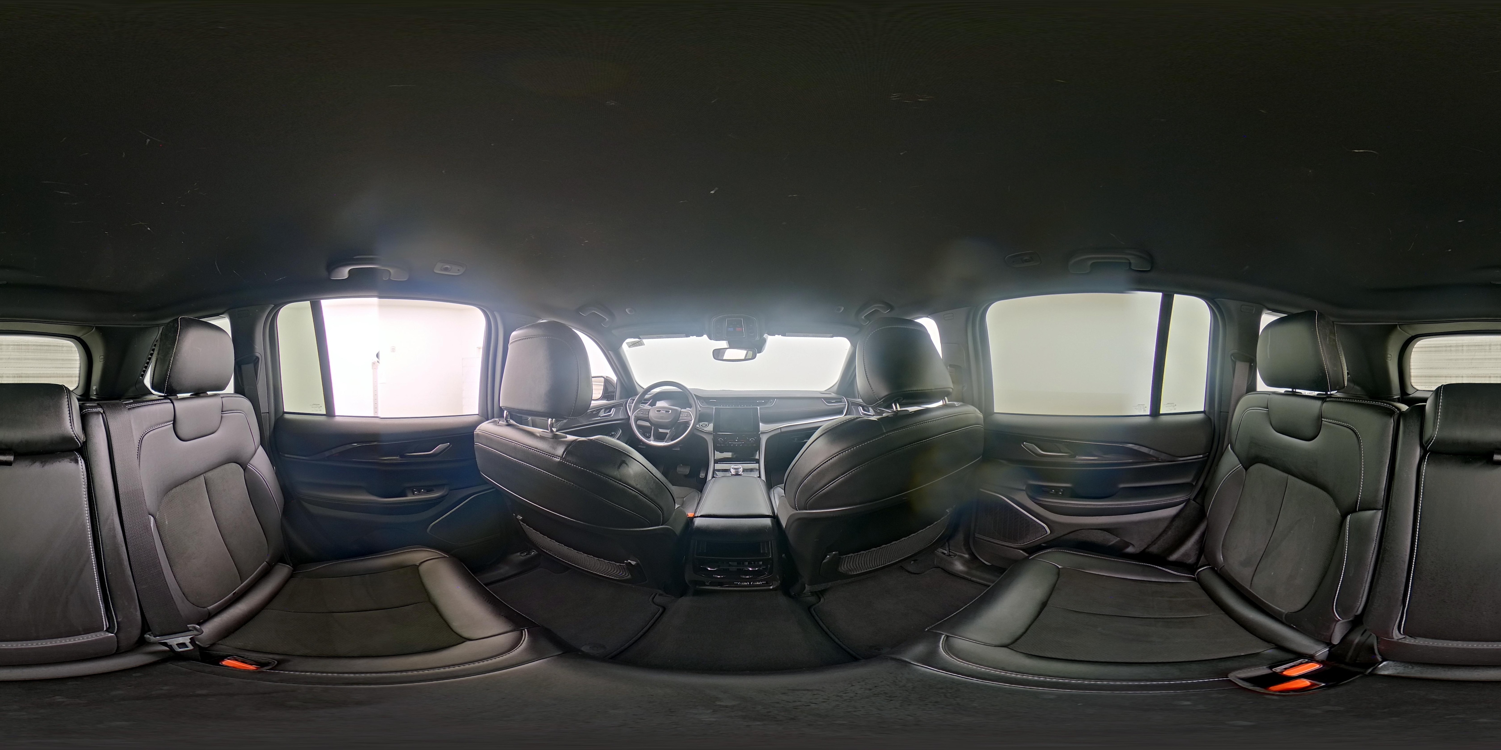 2022 Jeep Grand Cherokee Altitude - Photo 26