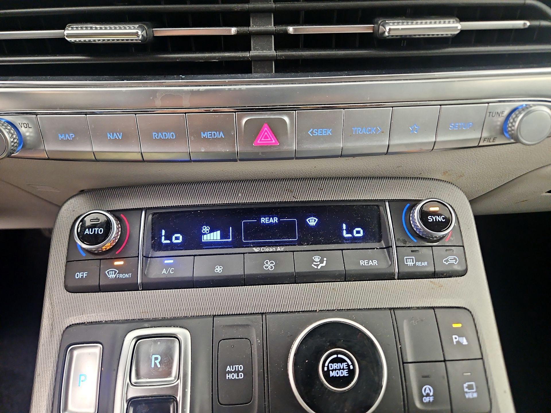 Thumbnail: 2021 Hyundai Palisade - 16