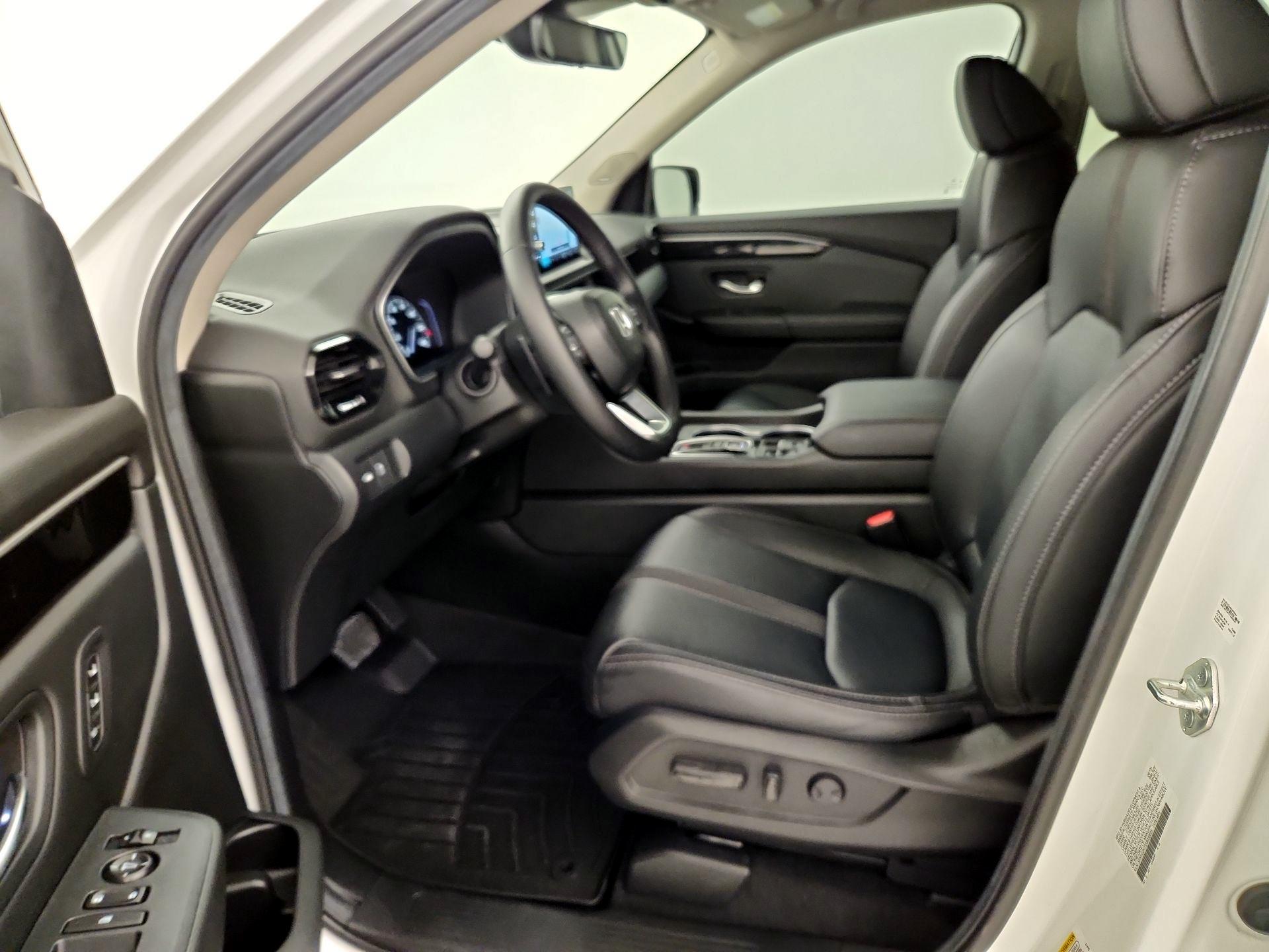 Thumbnail: 2025 Honda Pilot - 11