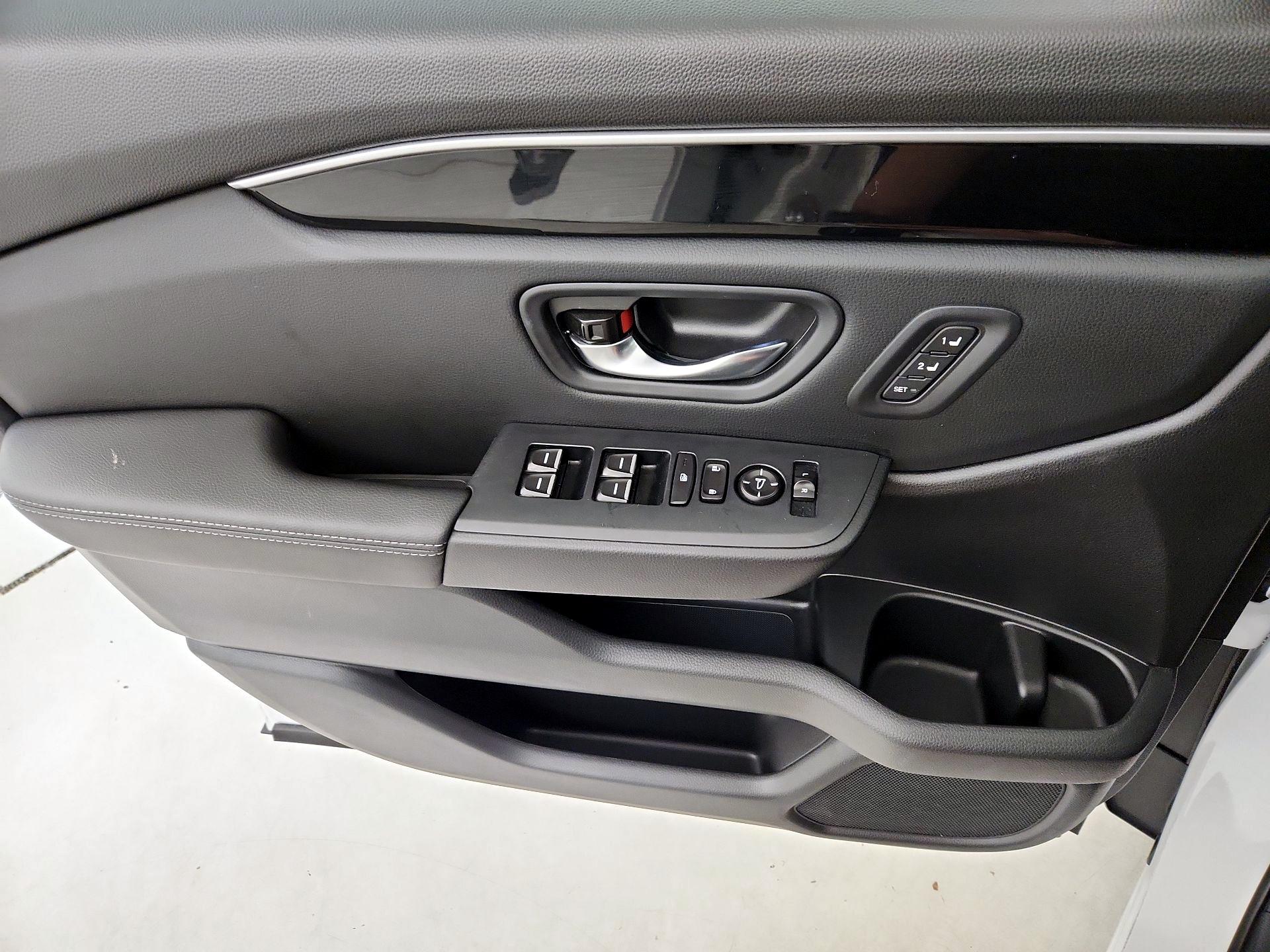 Thumbnail: 2025 Honda Pilot - 12