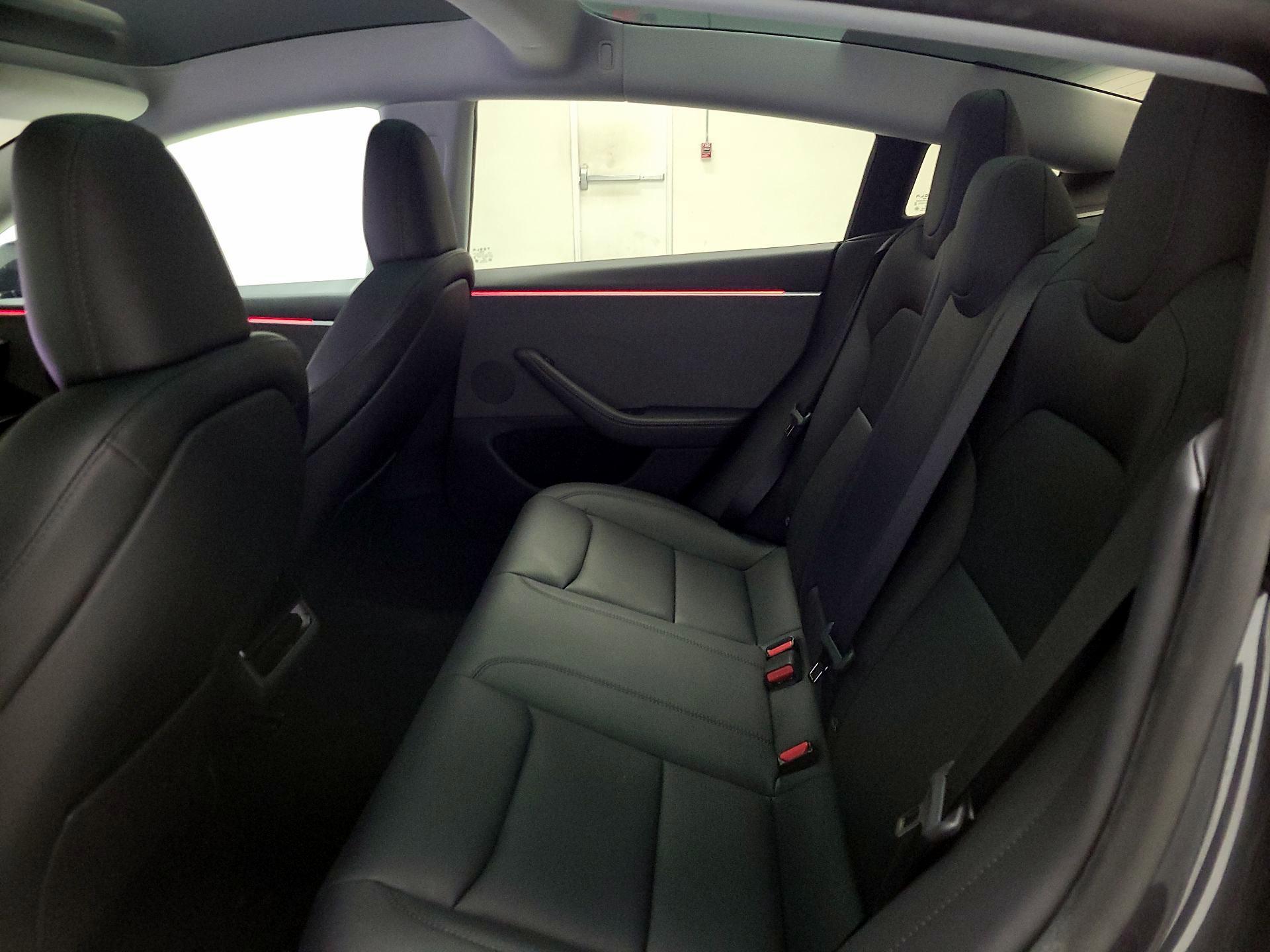 Thumbnail: 2025 Tesla Model 3 - 19