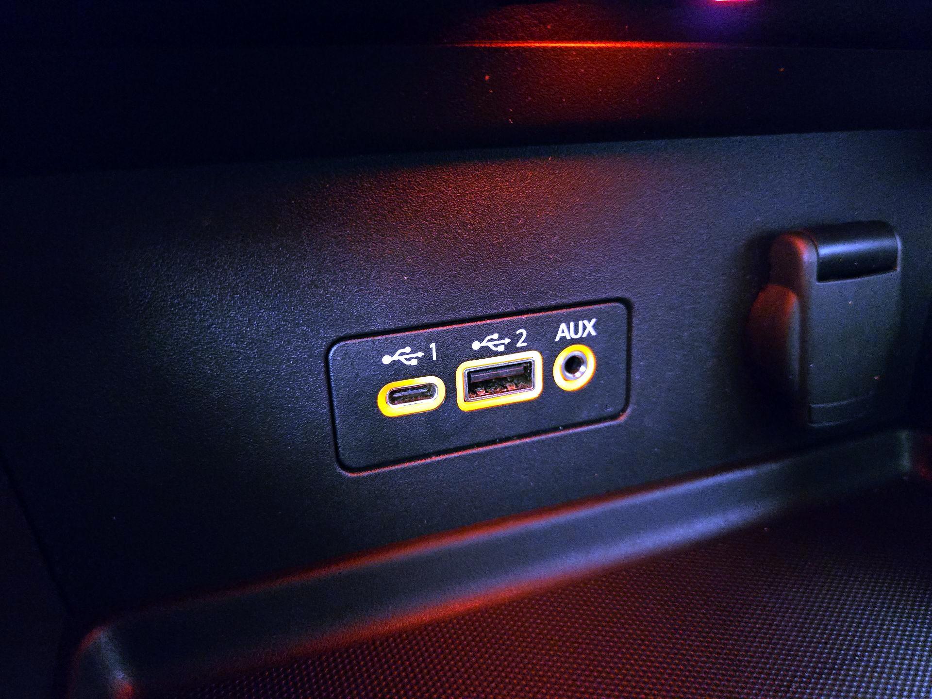 Thumbnail: 2023 Nissan Sentra - 18