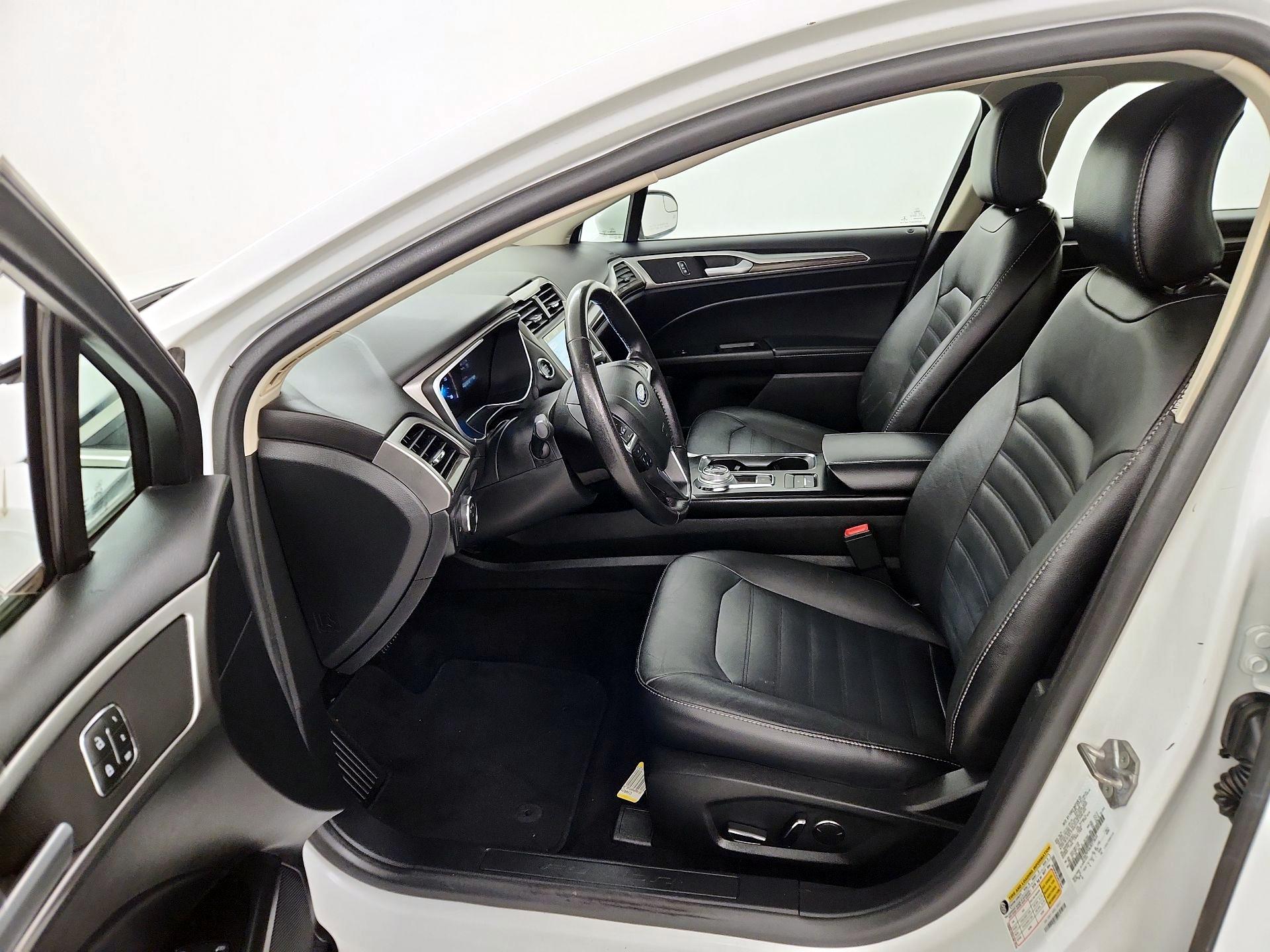 Thumbnail: 2018 Ford Fusion - 11