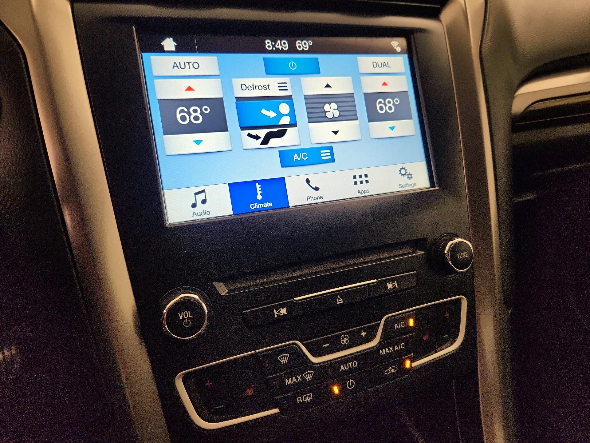 Thumbnail: 2018 Ford Fusion - 16